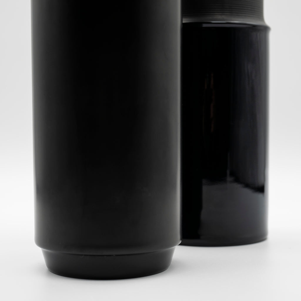 Porcelaine Noire Vase Duo - Jan van der Vaart & Tapio Wirkkala for Rosenthal, 1980s
