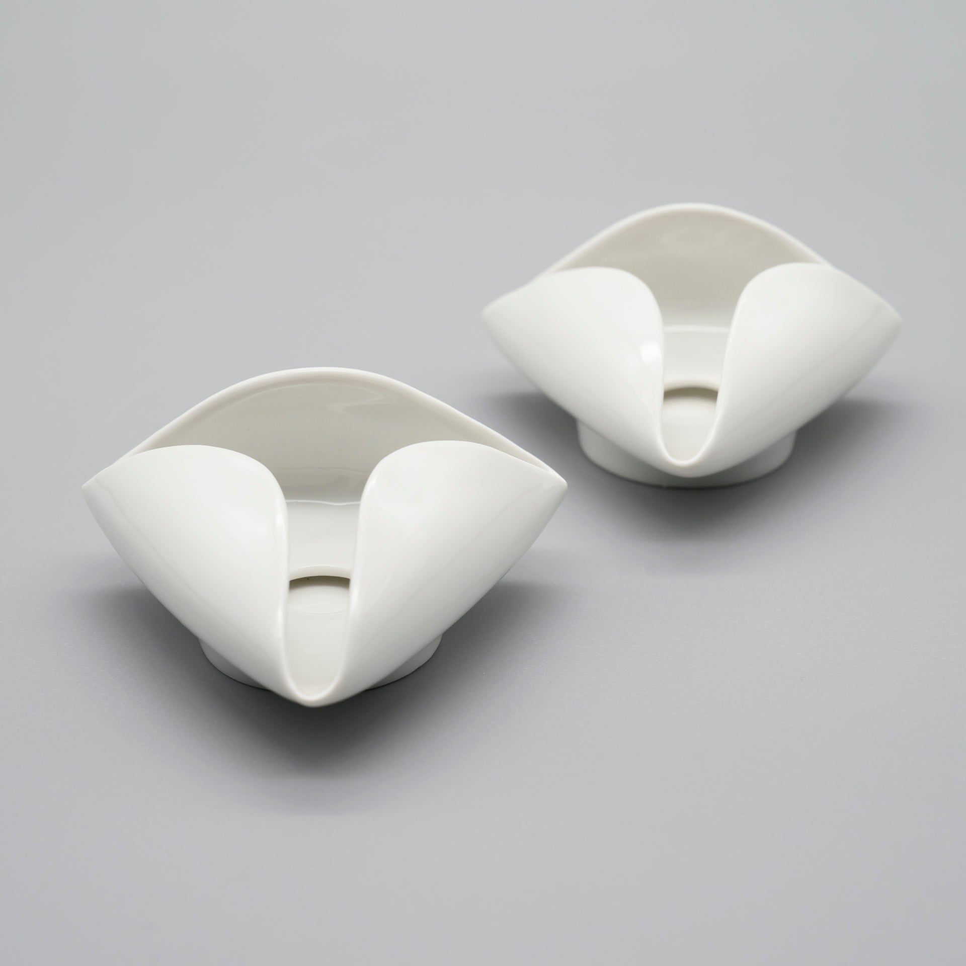 Pair of Porcelain Candle Holders – Hans Achtziger for Hutschenreuther, 1950s–1960s