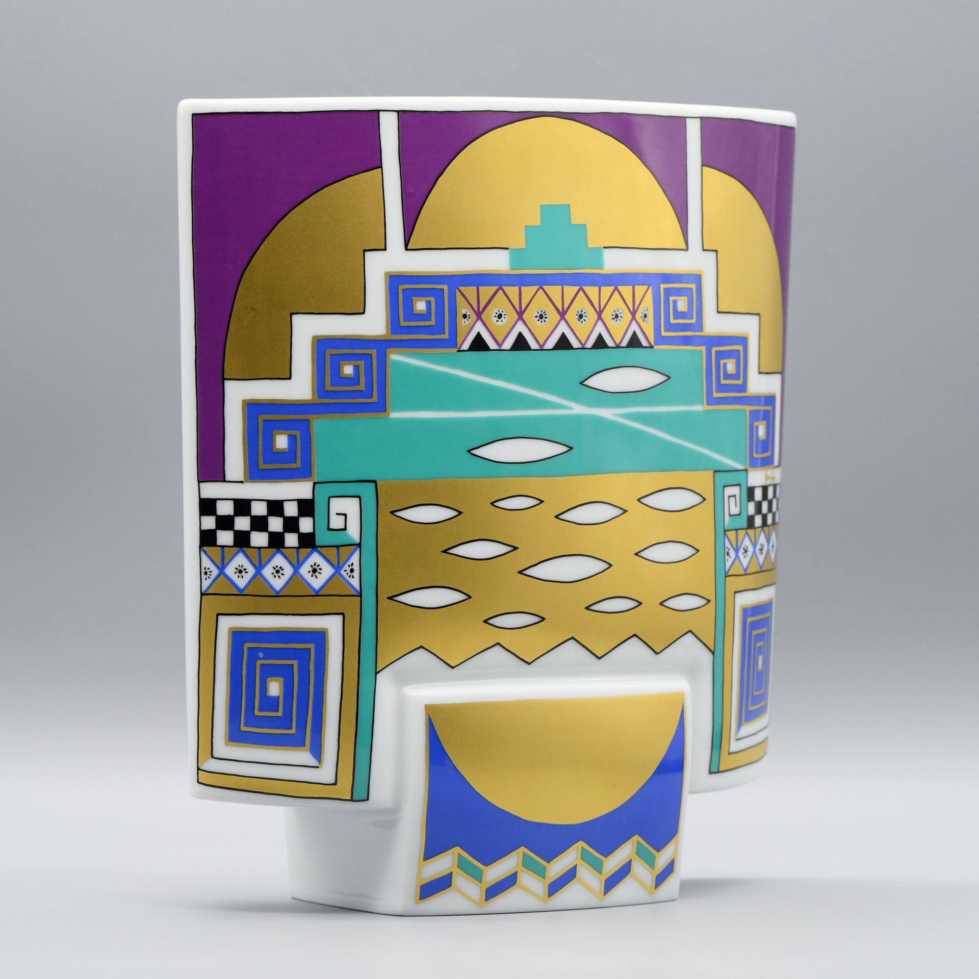 Memphis-era decor of Debut Vase – Michael Boehm & Yves Galgon for Rosenthal, 1970s–1980s