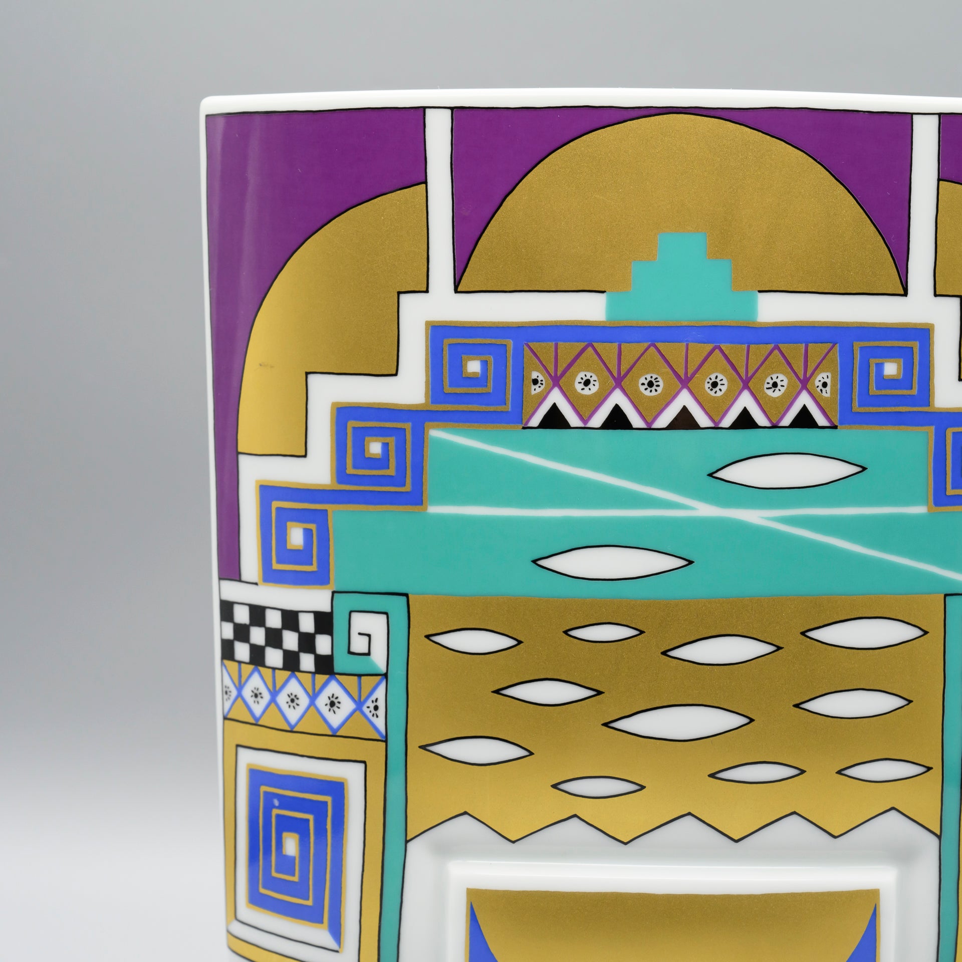 Memphis-era decor of Debut Vase – Michael Boehm & Yves Galgon for Rosenthal, 1970s–1980s