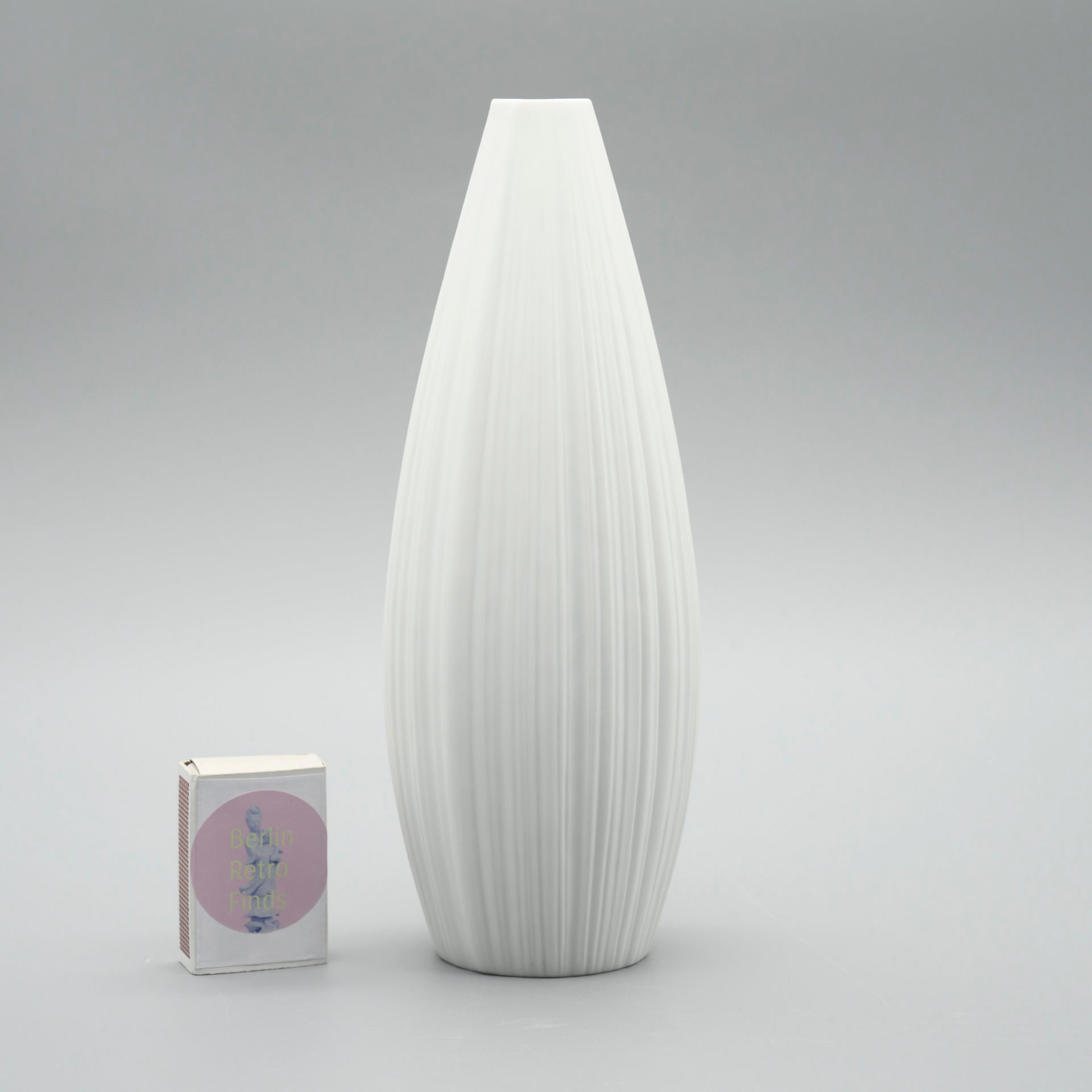 Porcelain Vase Duo “Plissée” – Martin Freyer for Rosenthal, 1968