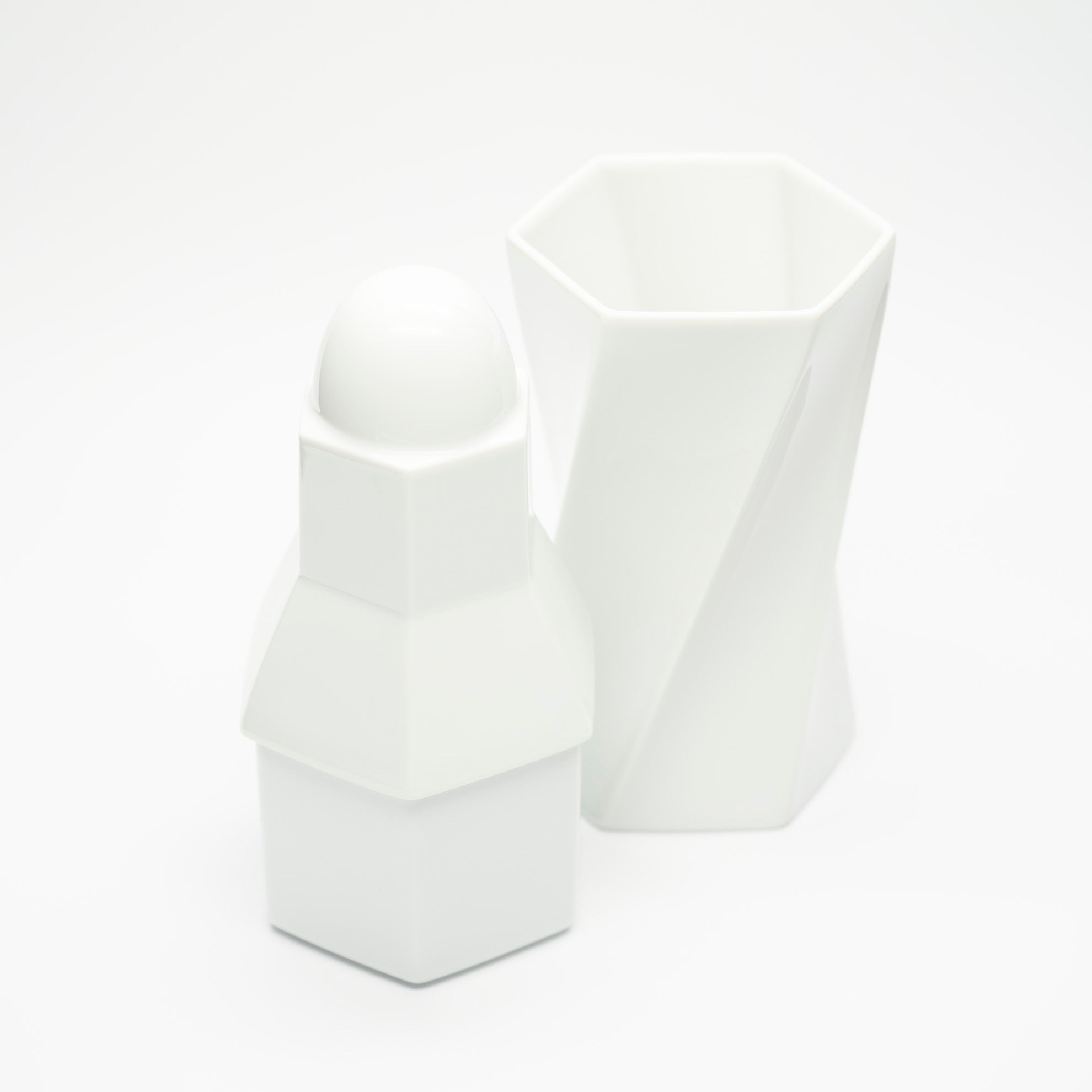 Vase & Lidded Box Duo – Jan van der Vaart & Jane Osborn-Smith for Rosenthal, 1980s–1990s