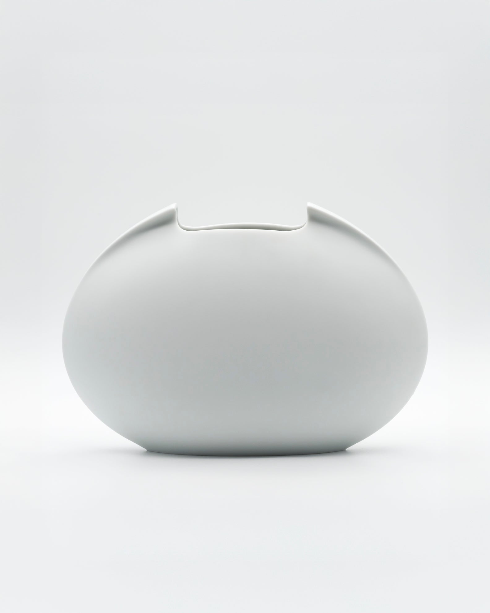 White Bisque Porcelain Vase "Tasca" - Lino Sabattini for Rosenthal, 1986