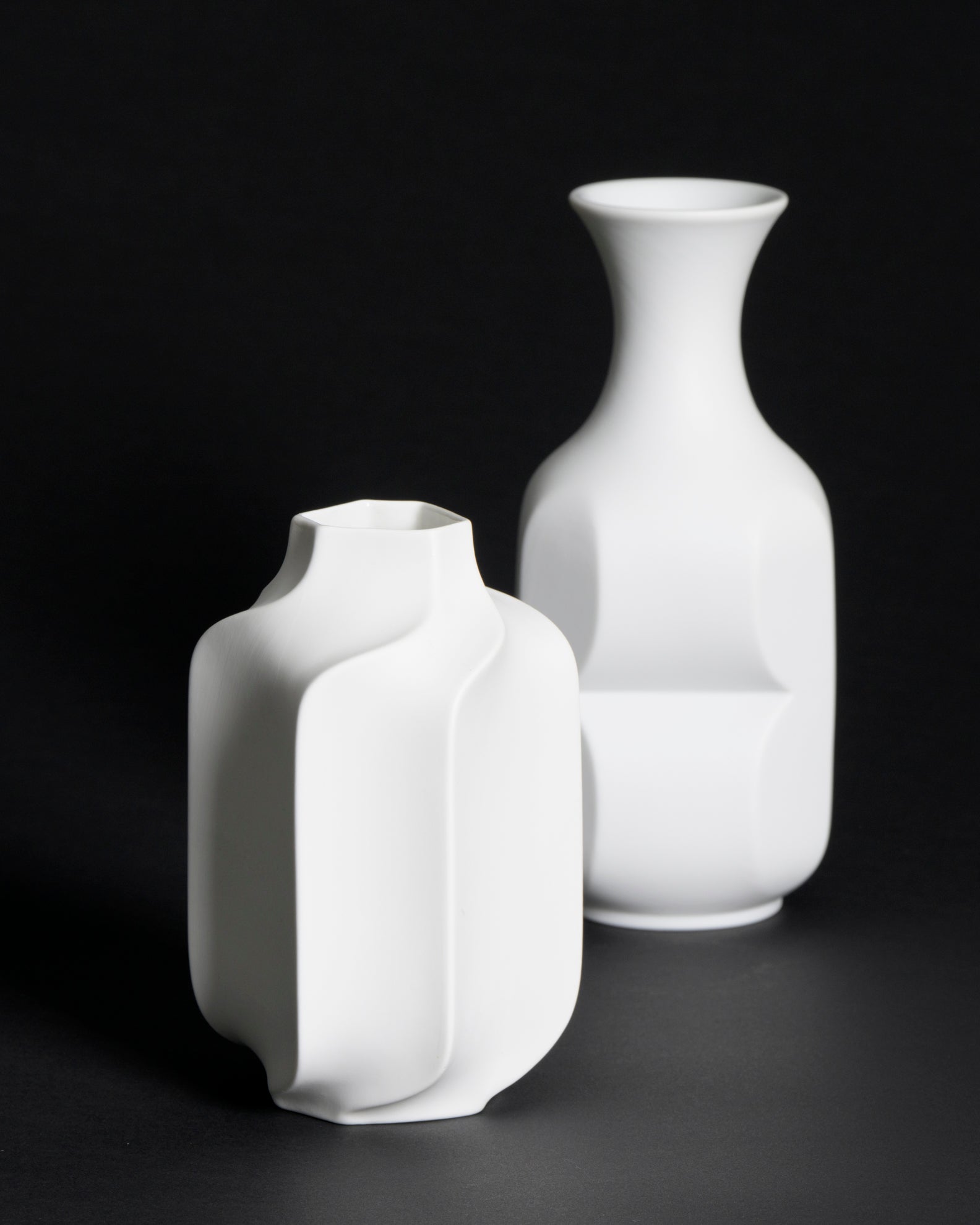 Archais & Twist Vase Duo – Hutschenreuther & Heinrich, 1960s–1970s