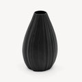 Plissée Porcelaine Noire Vase – Martin Freyer for Rosenthal, 1970s