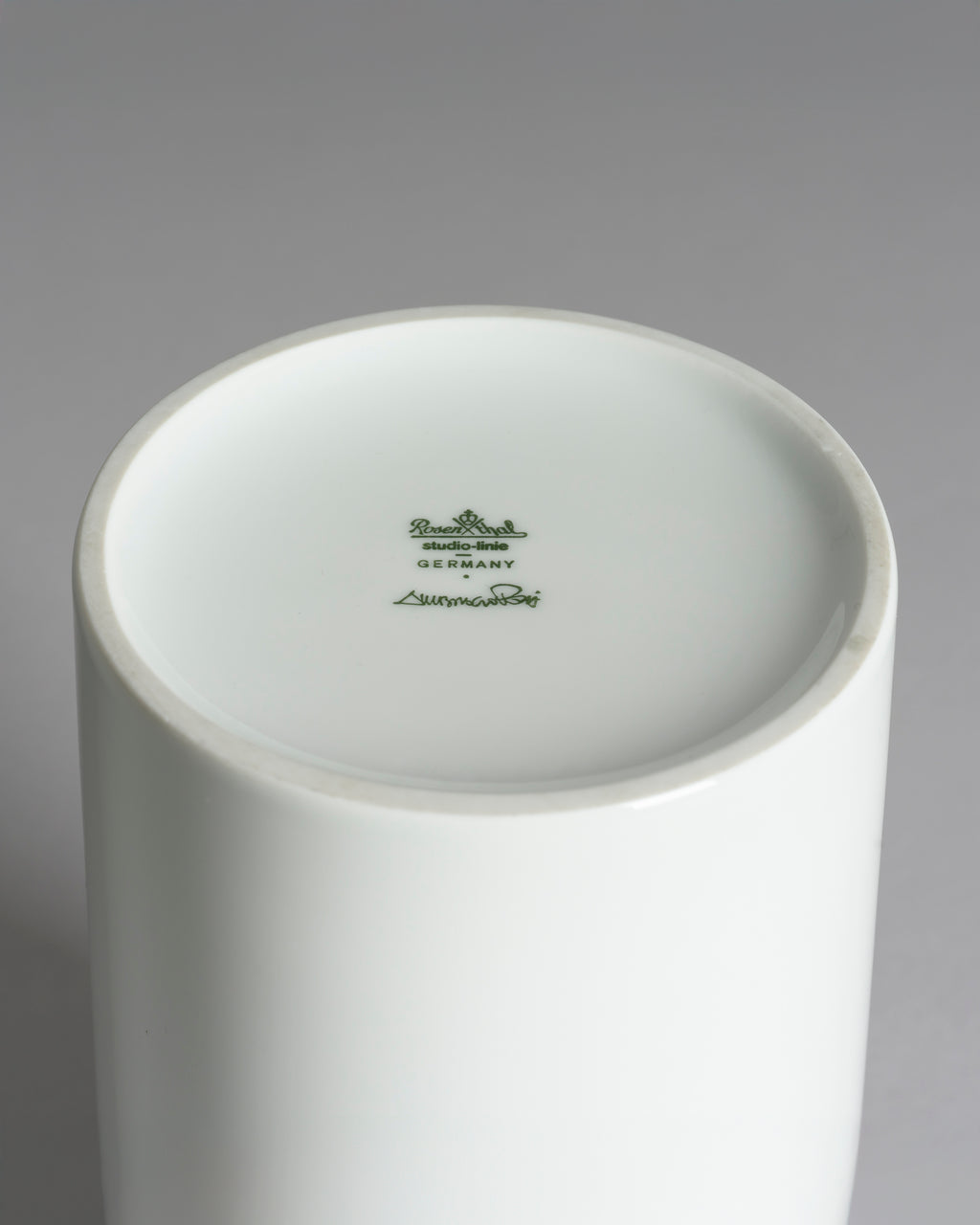 Plissée Porcelain Vase Duo – Ambrogio Pozzi for Rosenthal, 1985