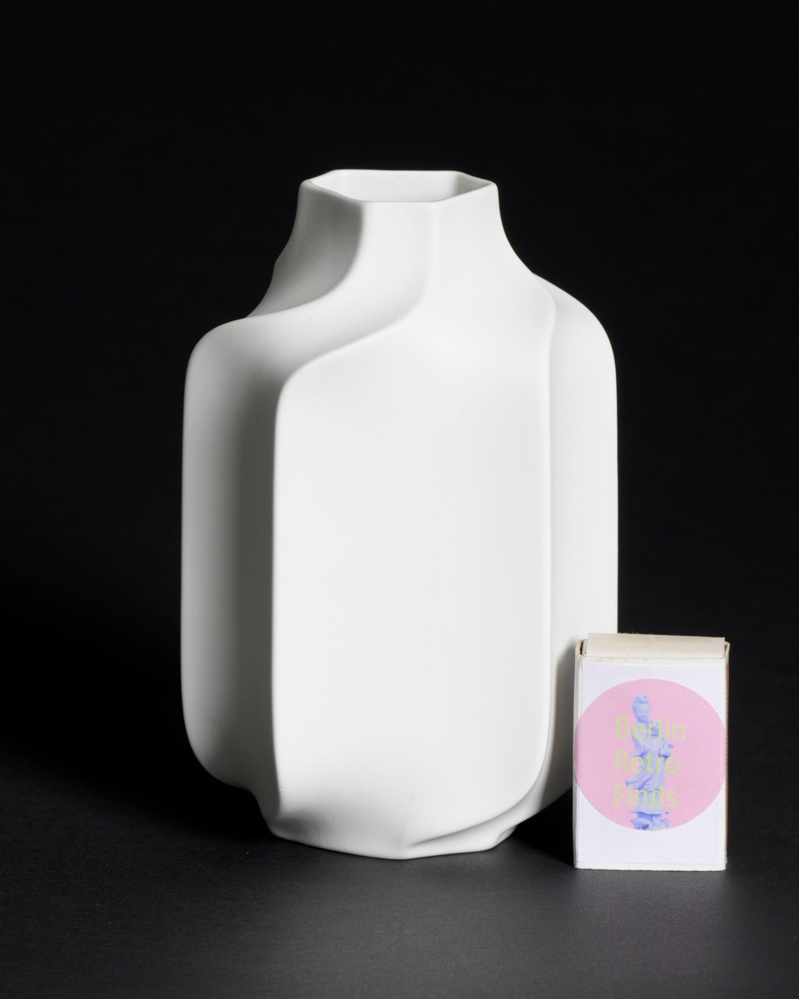 Archais & Twist Vase Duo – Hutschenreuther & Heinrich, 1960s–1970s