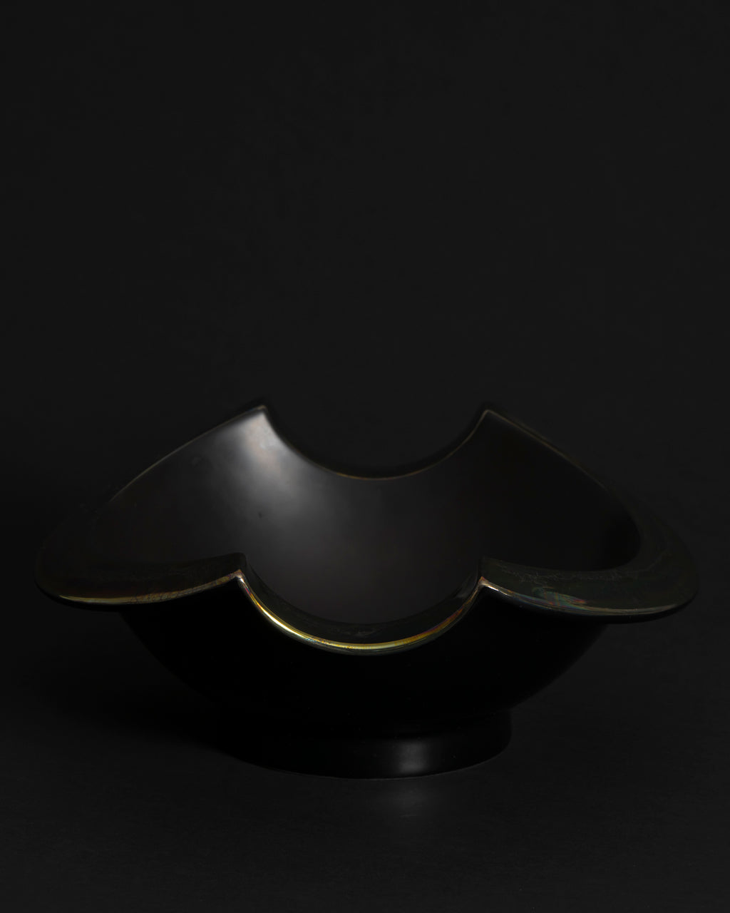 Nautica Porcelaine Noire Bowl – Jan van der Vaart & Helmut Drexler for Rosenthal, 1990s