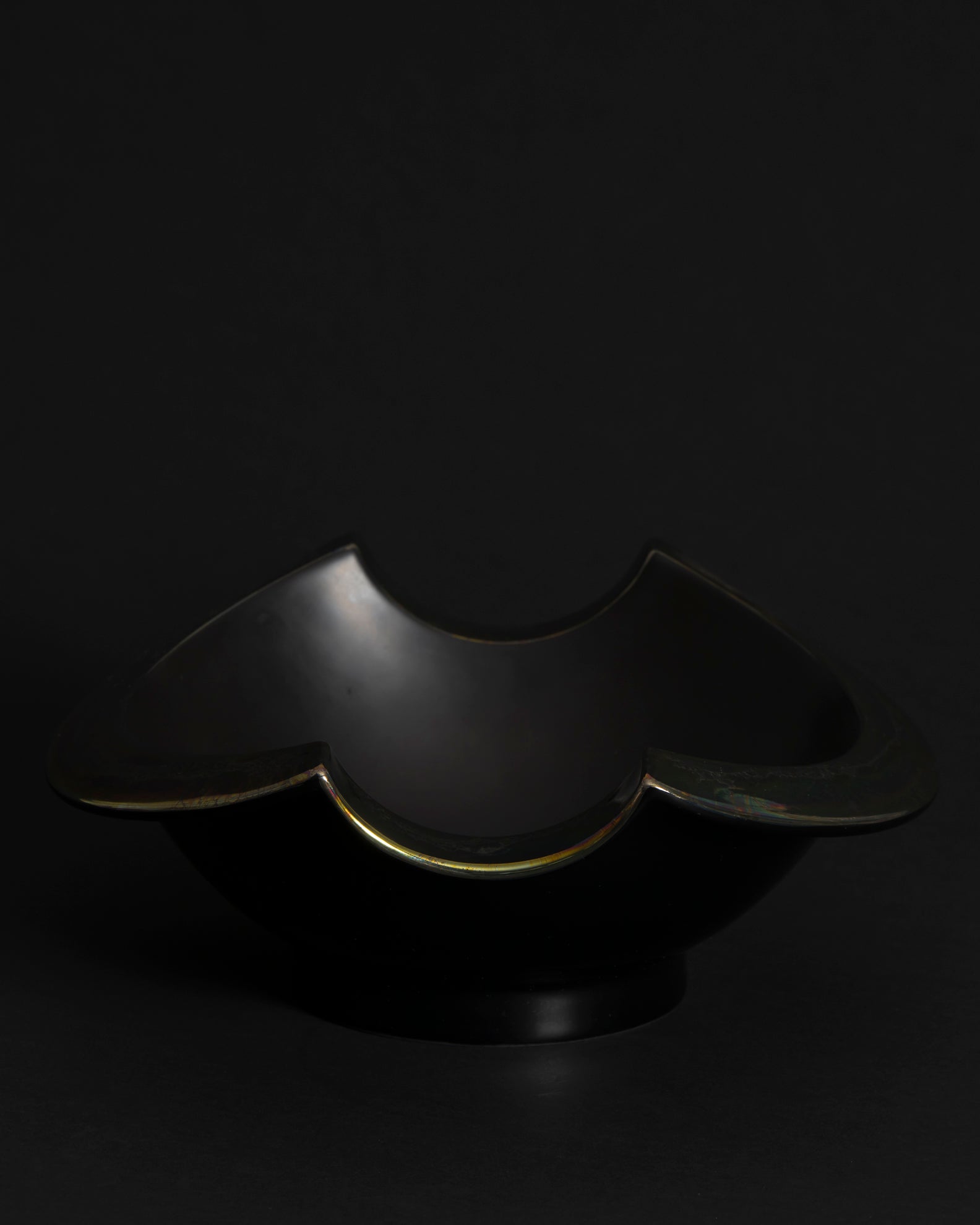Nautica Porcelaine Noire Bowl – Jan van der Vaart & Helmut Drexler for Rosenthal, 1990s