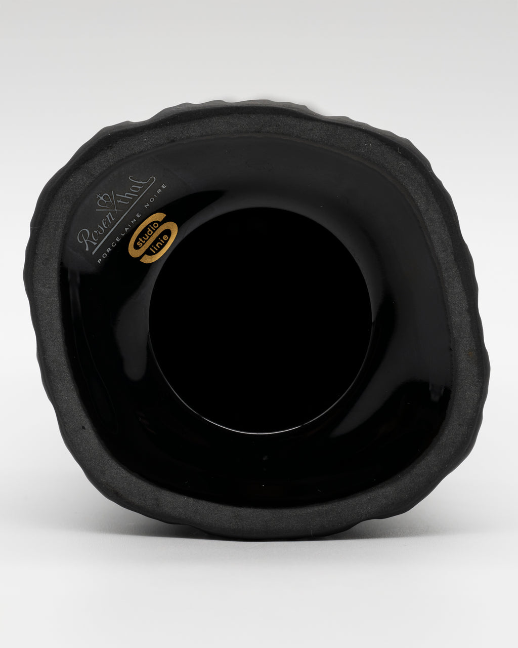 Cascade Porcelaine Noire Candleholder Duo – Martin Freyer for Rosenthal, 1970s