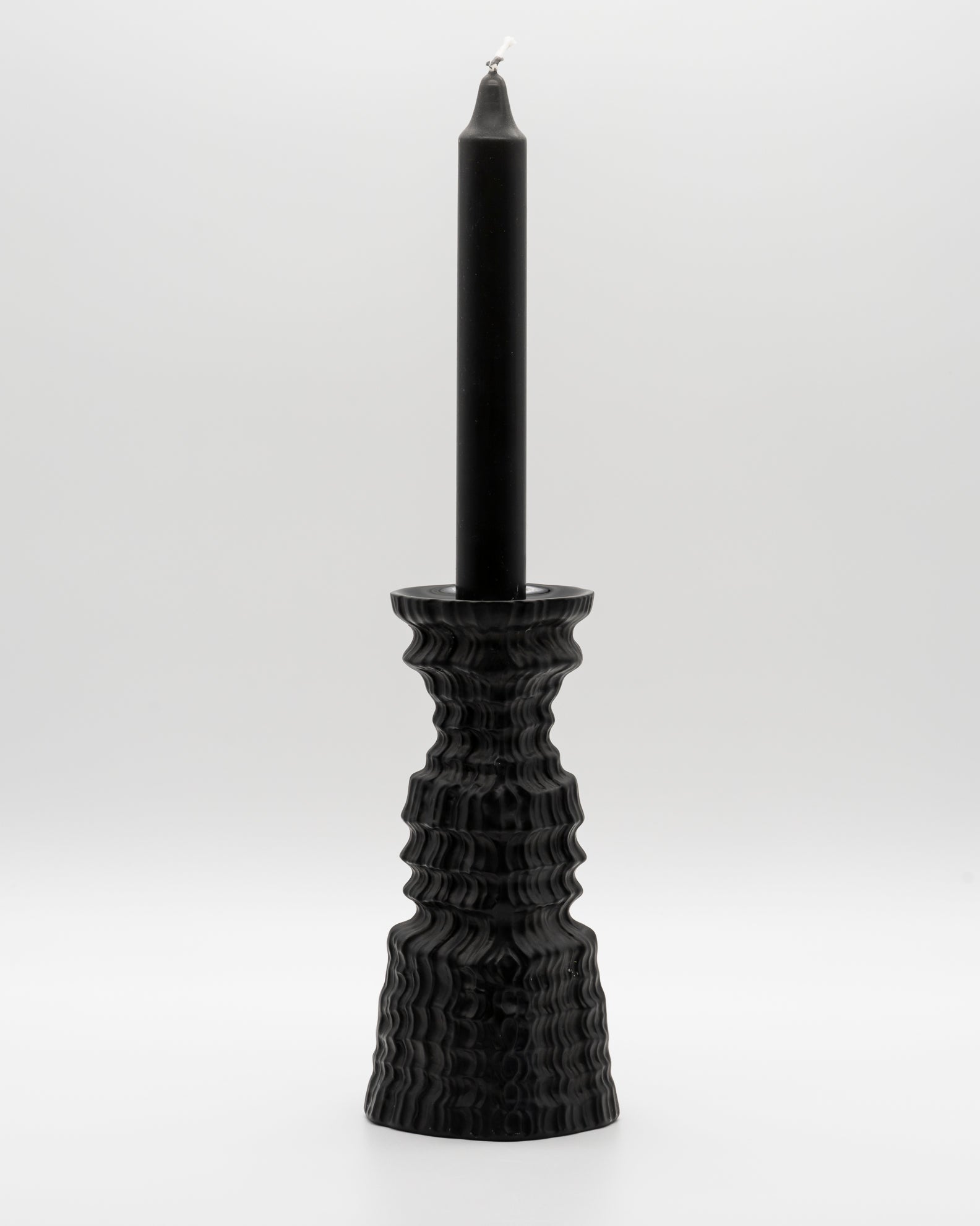 Cascade Porcelaine Noire Candleholder Duo – Martin Freyer for Rosenthal, 1970s
