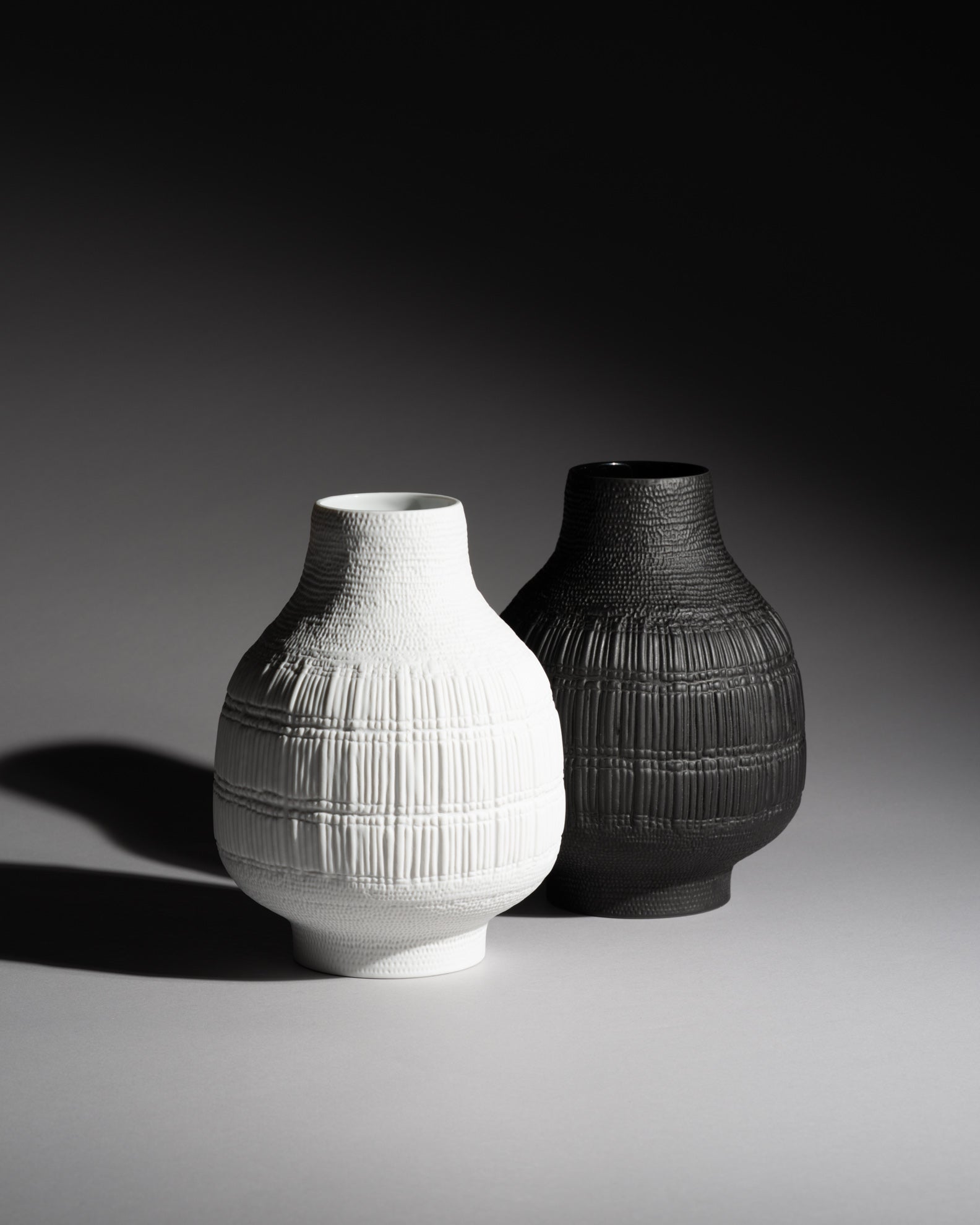 Structura Bisque Porcelain Duo – Elsa Fischer-Treyden & Margret Hildebrand for Rosenthal, 1970s