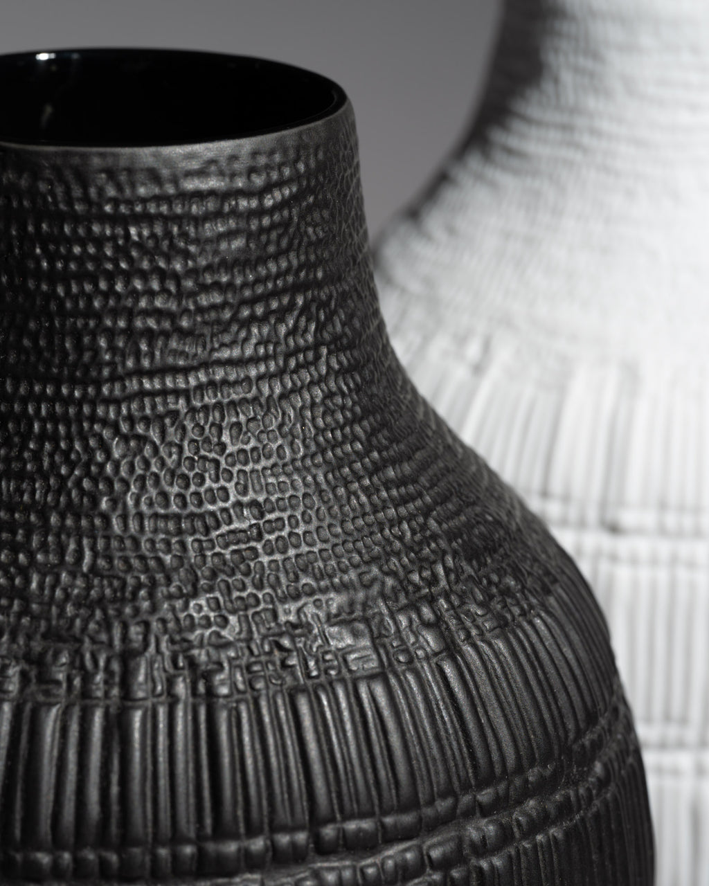 Structura Bisque Porcelain Duo – Elsa Fischer-Treyden & Margret Hildebrand for Rosenthal, 1970s
