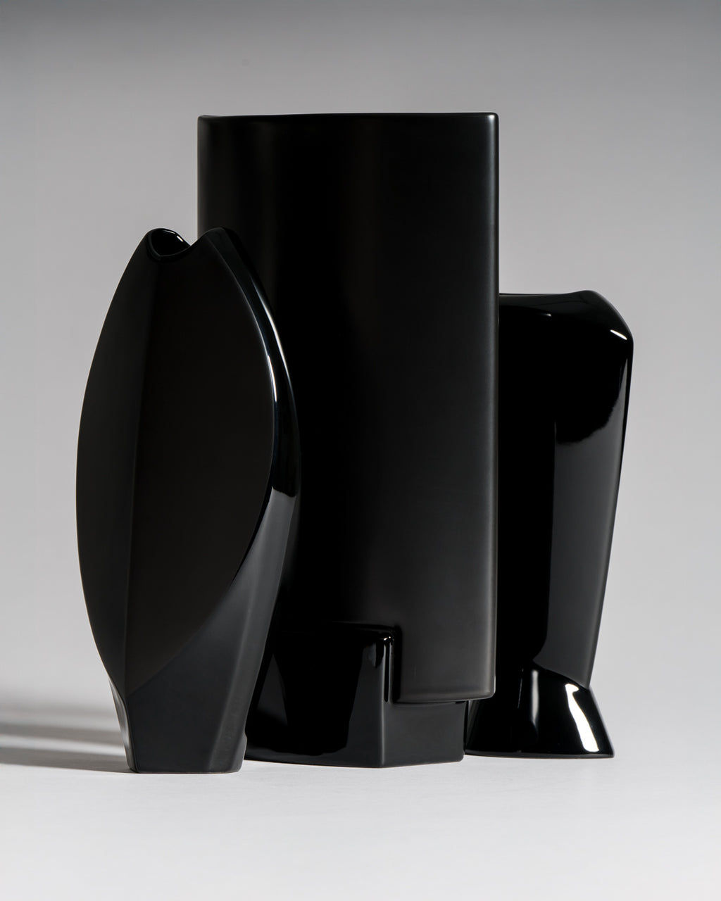 Porcelaine Noire Trio – Josep Llusca, Michael Boehm & Else Fischer-Treyden for Rosenthal Studio Line, 1980s–1990s