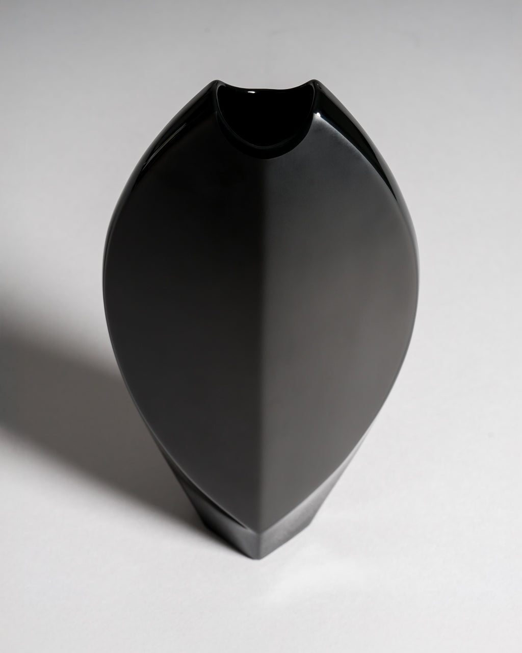 Porcelaine Noire Trio – Josep Llusca, Michael Boehm & Else Fischer-Treyden for Rosenthal Studio Line, 1980s–1990s