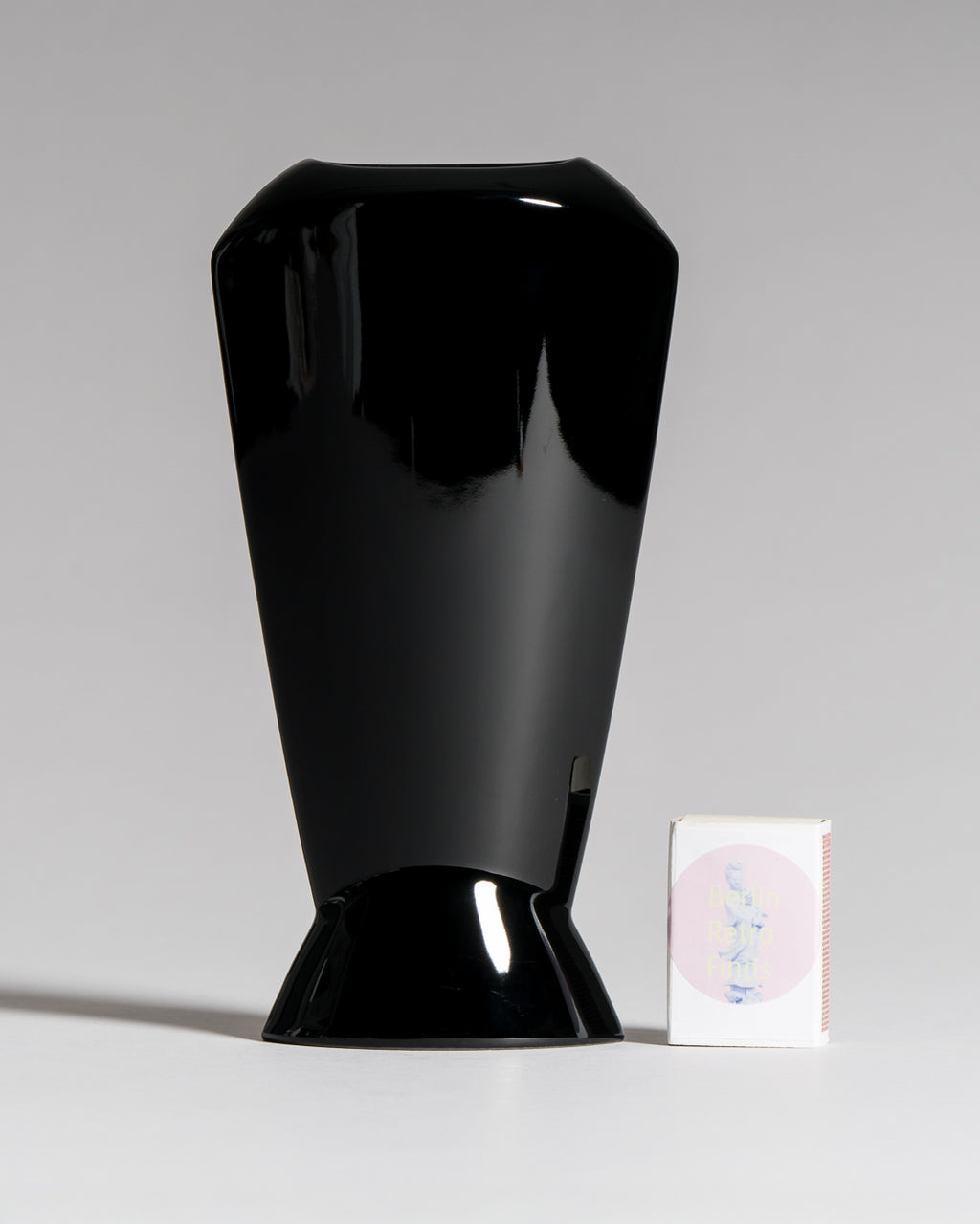 Porcelaine Noire Trio – Josep Llusca, Michael Boehm & Else Fischer-Treyden for Rosenthal Studio Line, 1980s–1990s