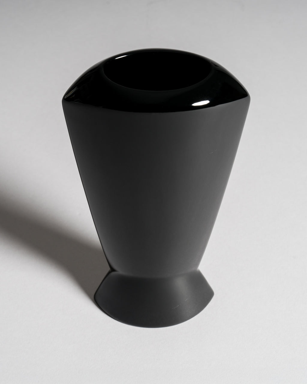 Porcelaine Noire Trio – Josep Llusca, Michael Boehm & Else Fischer-Treyden for Rosenthal Studio Line, 1980s–1990s