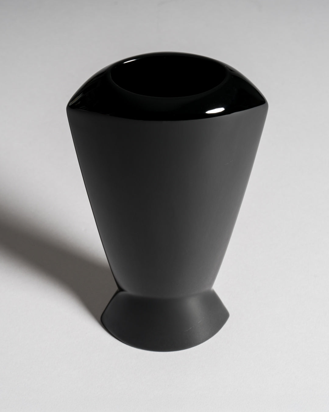 Porcelaine Noire Trio – Josep Llusca, Michael Boehm & Else Fischer-Treyden for Rosenthal Studio Line, 1980s–1990s