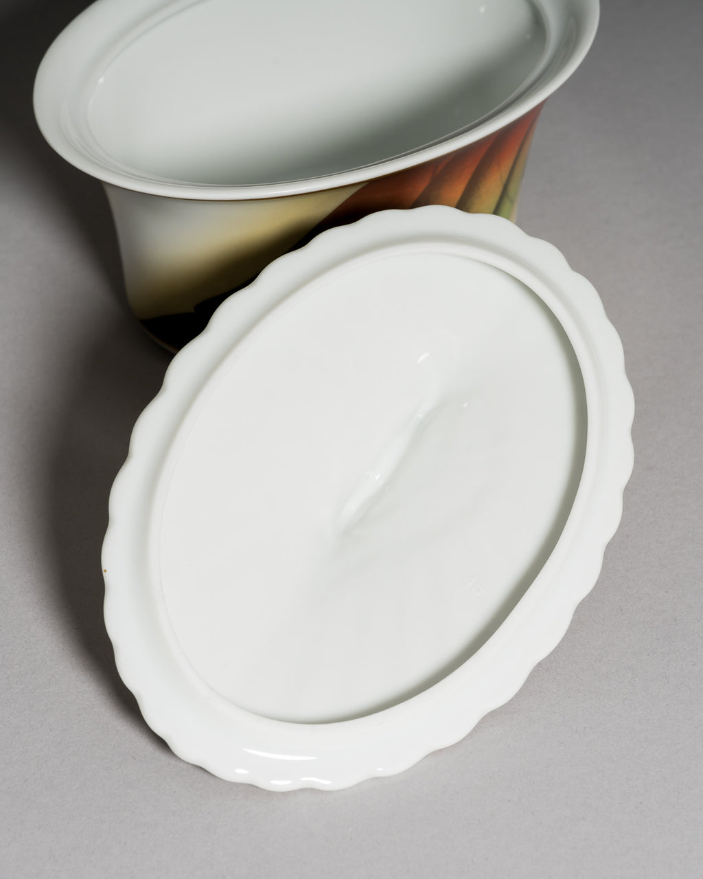 Porcelain Lidded Box “Mythos Icaria” – Paul Wunderlich for Rosenthal, 1990s
