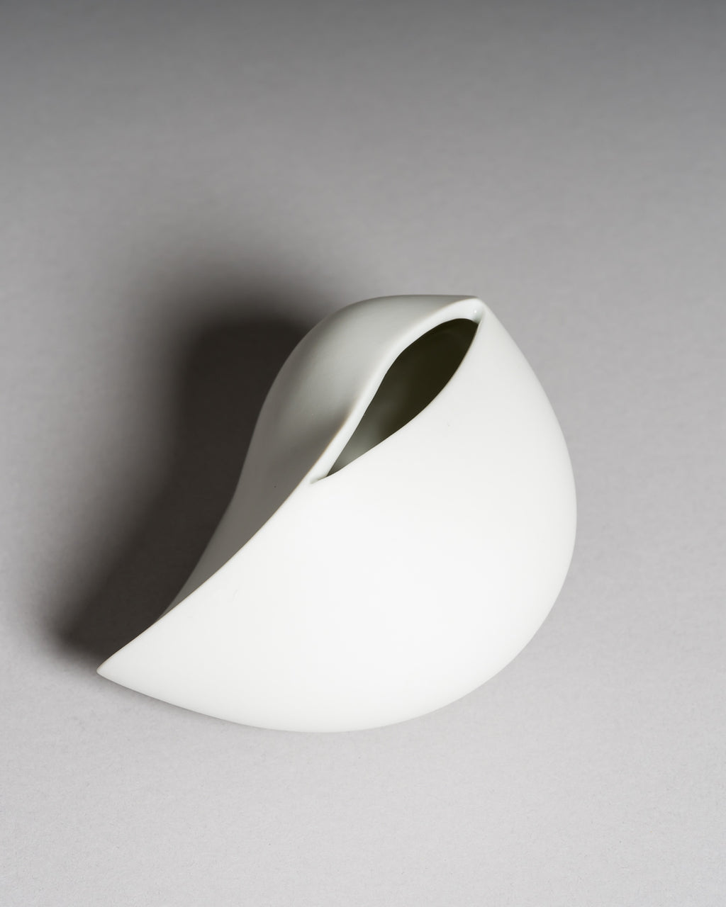 Bisque Porcelain Vase Duo – Lino Sabattini & Uta Feyl for Rosenthal, 1980s–1990s