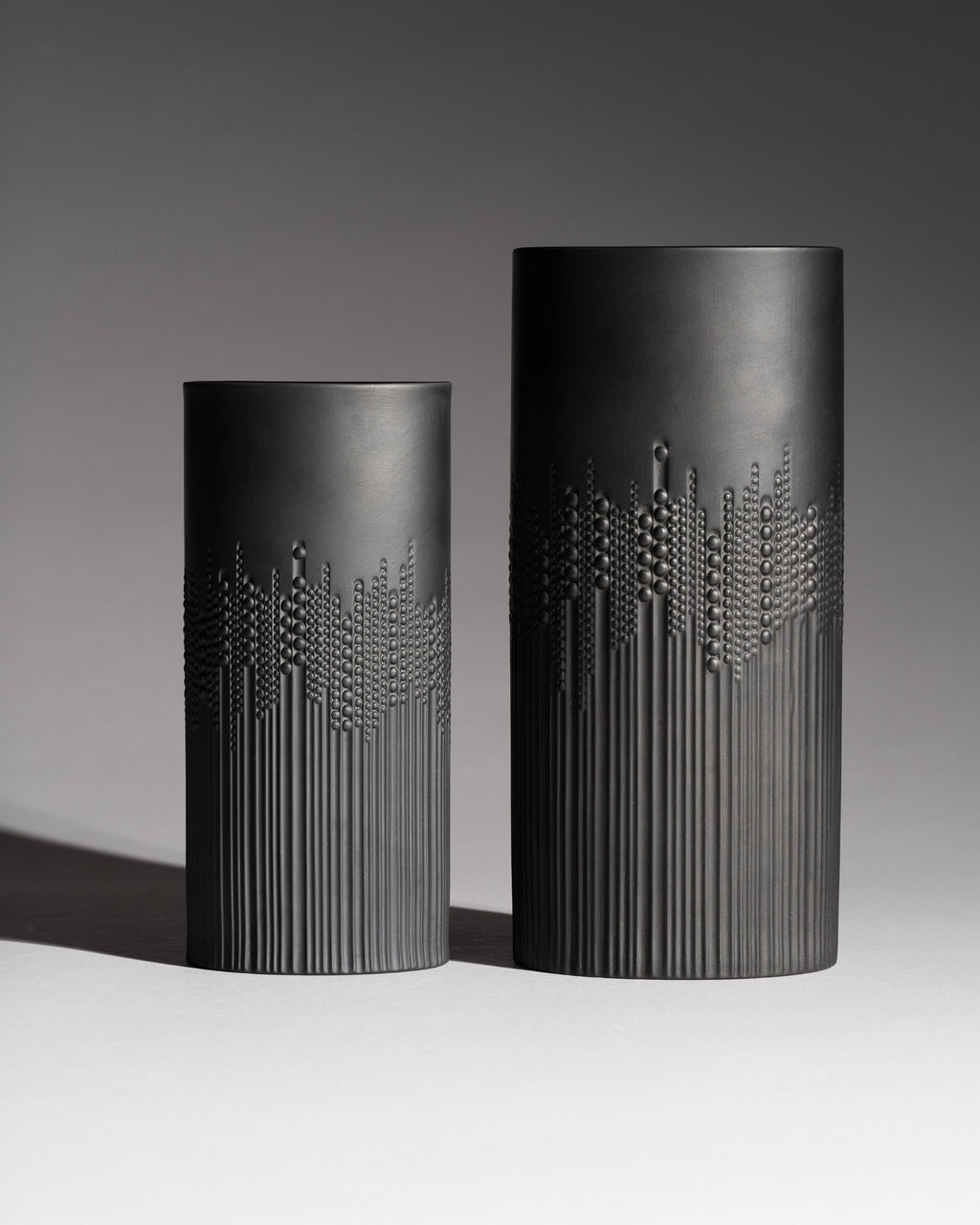Textured Porcelain Noire Duo – Tapio Wirkkala for Rosenthal, Late 20th Century