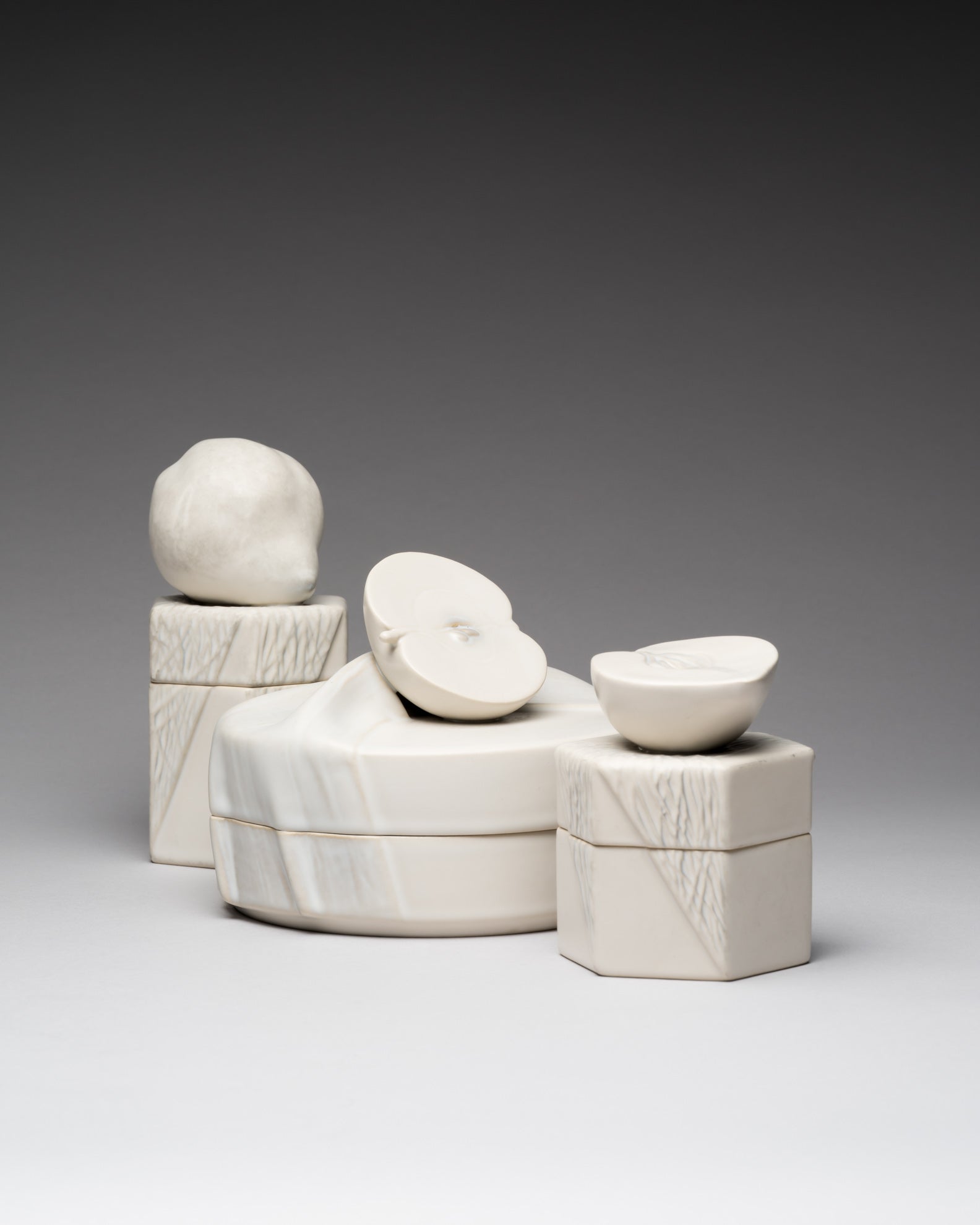“Still Life” Porcelain Boxes Trio – Antje Brüggemann-Breckwoldt for Rosenthal, 1980s