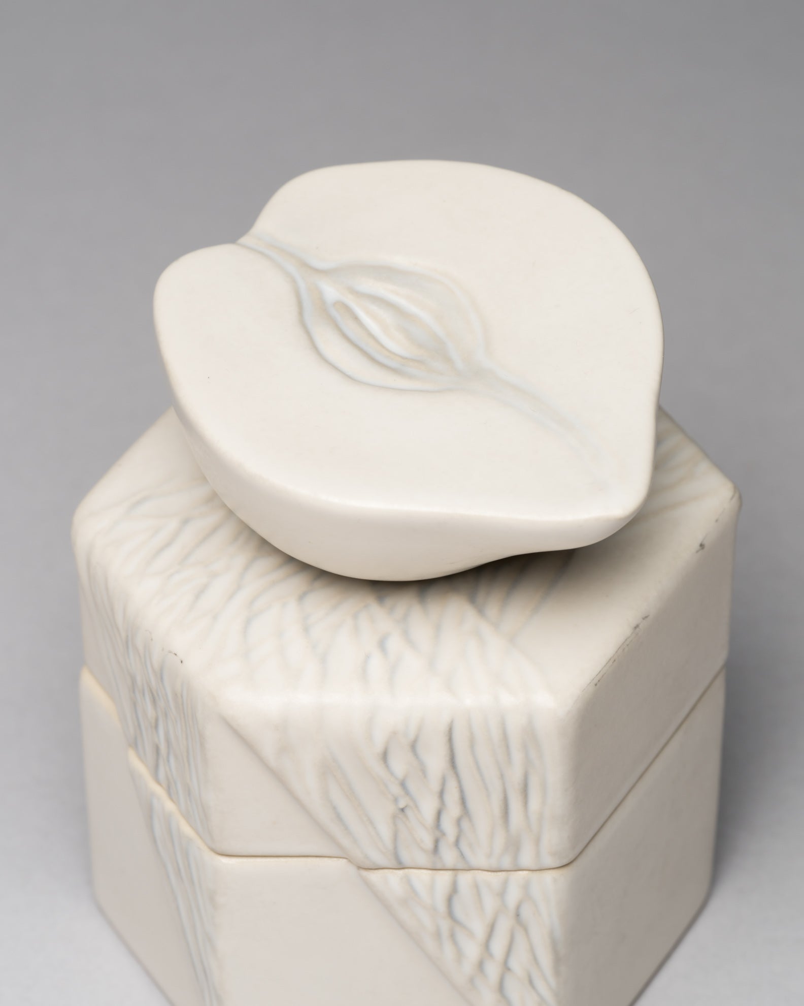“Still Life” Porcelain Boxes Trio – Antje Brüggemann-Breckwoldt for Rosenthal, 1980s