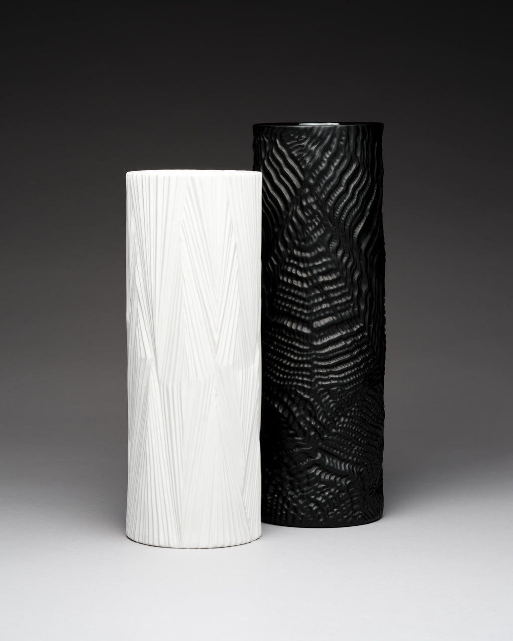 Black & White Matte Porcelain Vase Duo - Martin Freyer for Rosenthal, 1970s