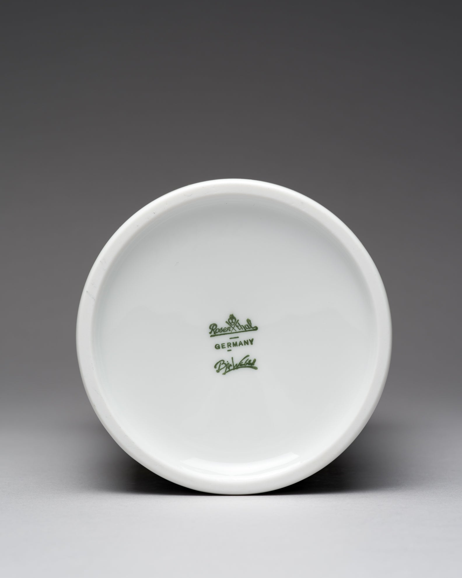 “Lions” Porcelain Vase – Cuno Fischer for Rosenthal, 1970s