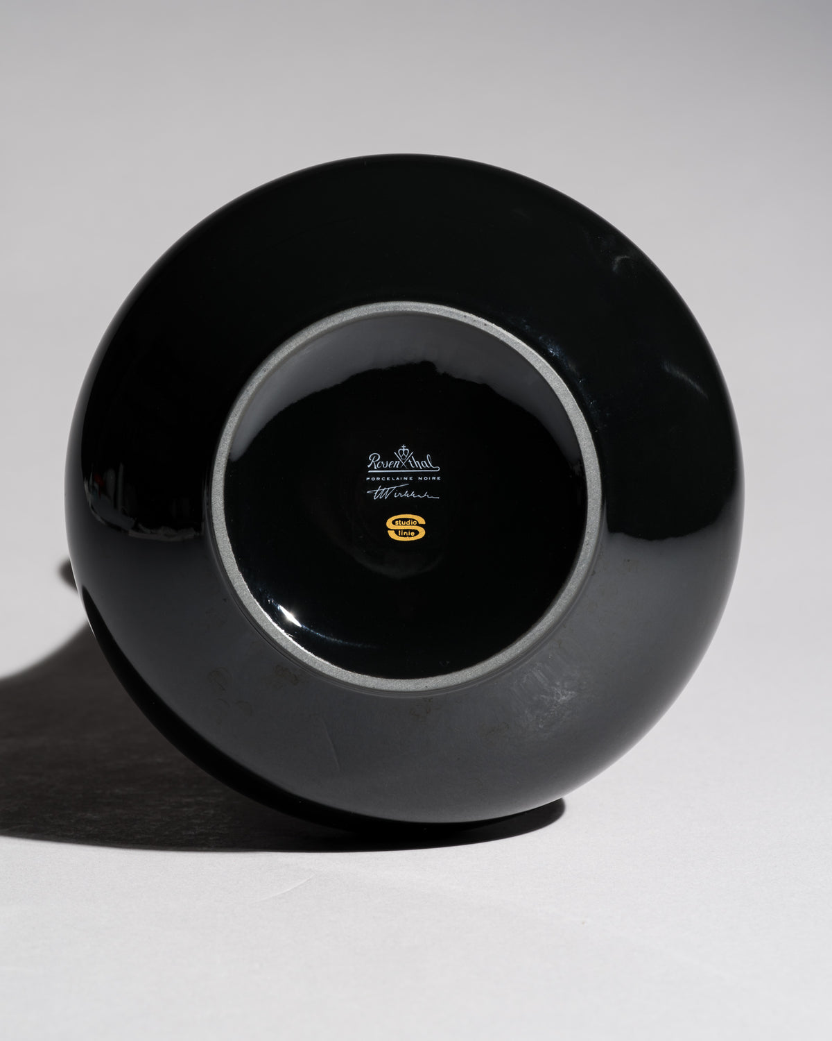 Porcelaine Noire Vase & Ashtray Duo – Tapio Wirkkala for Rosenthal, 1960s
