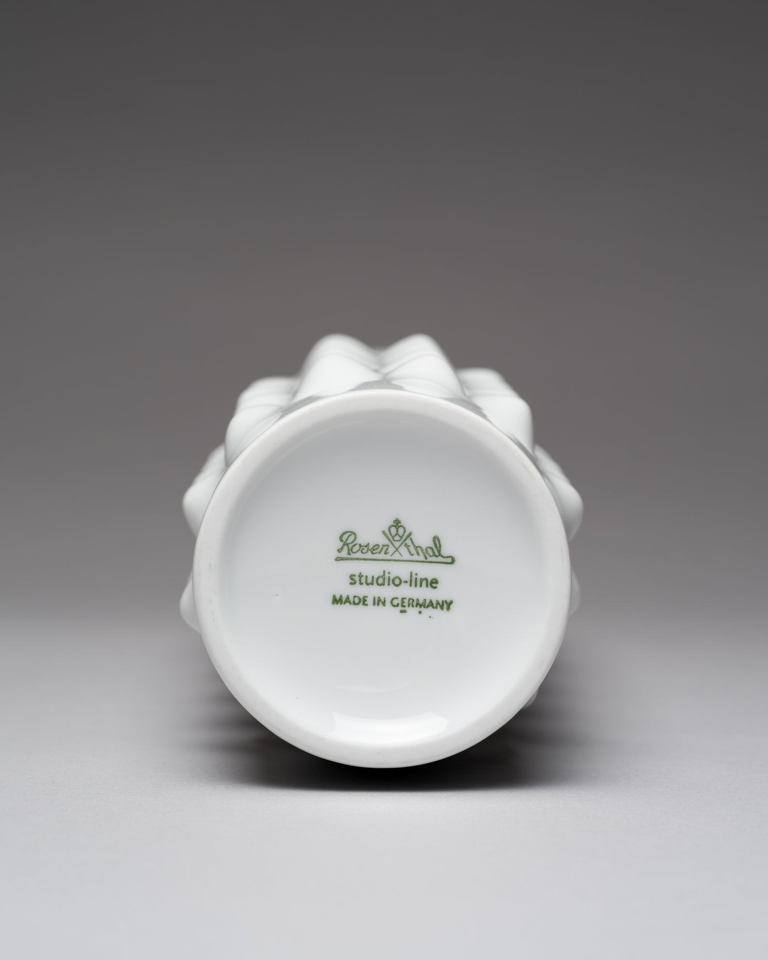 Vibrations Porcelain Vase Duo – Dieter Mankau for Rosenthal, 1970s–1980s