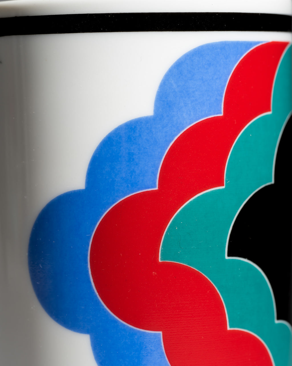 “Bewegung” Porcelain Vase – Natale Sapone for Rosenthal, 1971