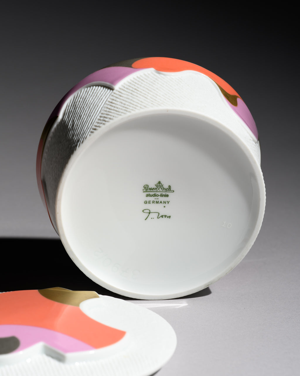 Box & Plate Porcelain Set – Johan van Loon for Rosenthal, 1987