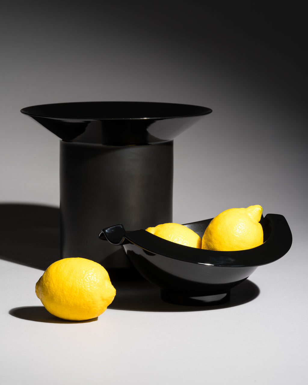 Nautica Porcelaine Noire Duo – Jan van der Vaart for Rosenthal, 1980s