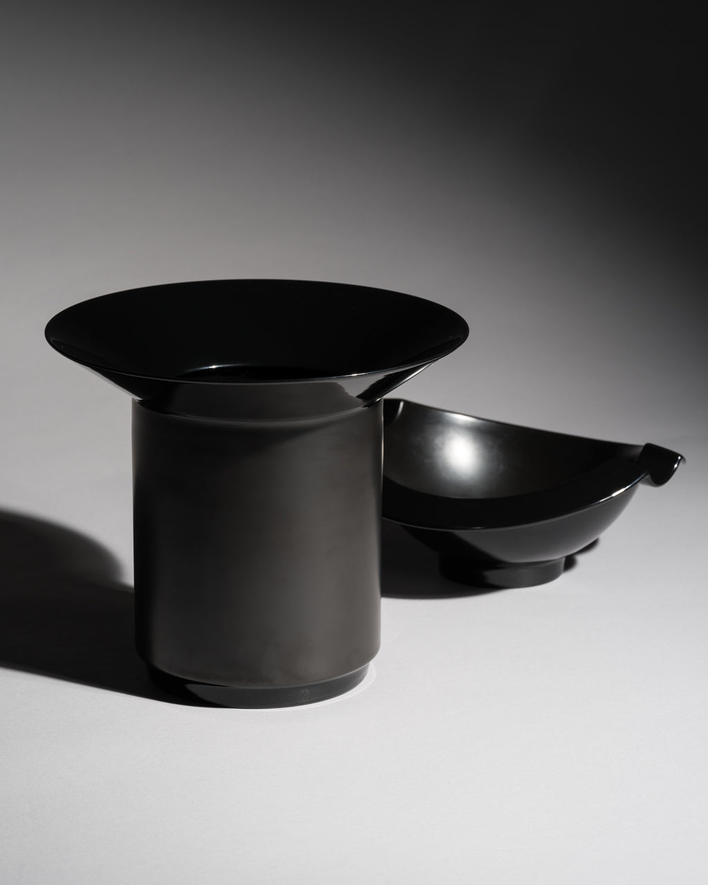 Nautica Porcelaine Noire Duo – Jan van der Vaart for Rosenthal, 1980s