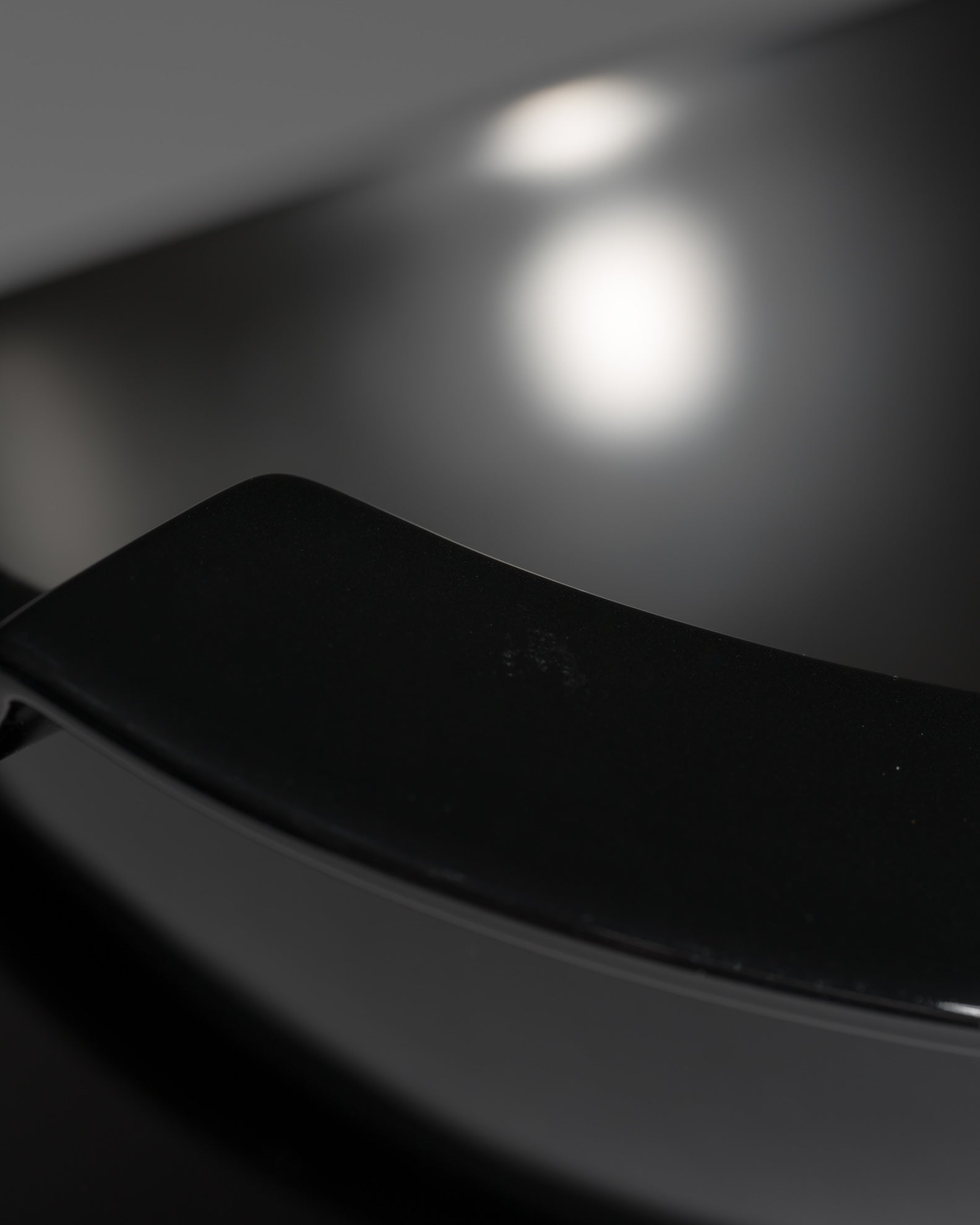 Nautica Porcelaine Noire Bowl – Jan van der Vaart for Rosenthal, 1980s