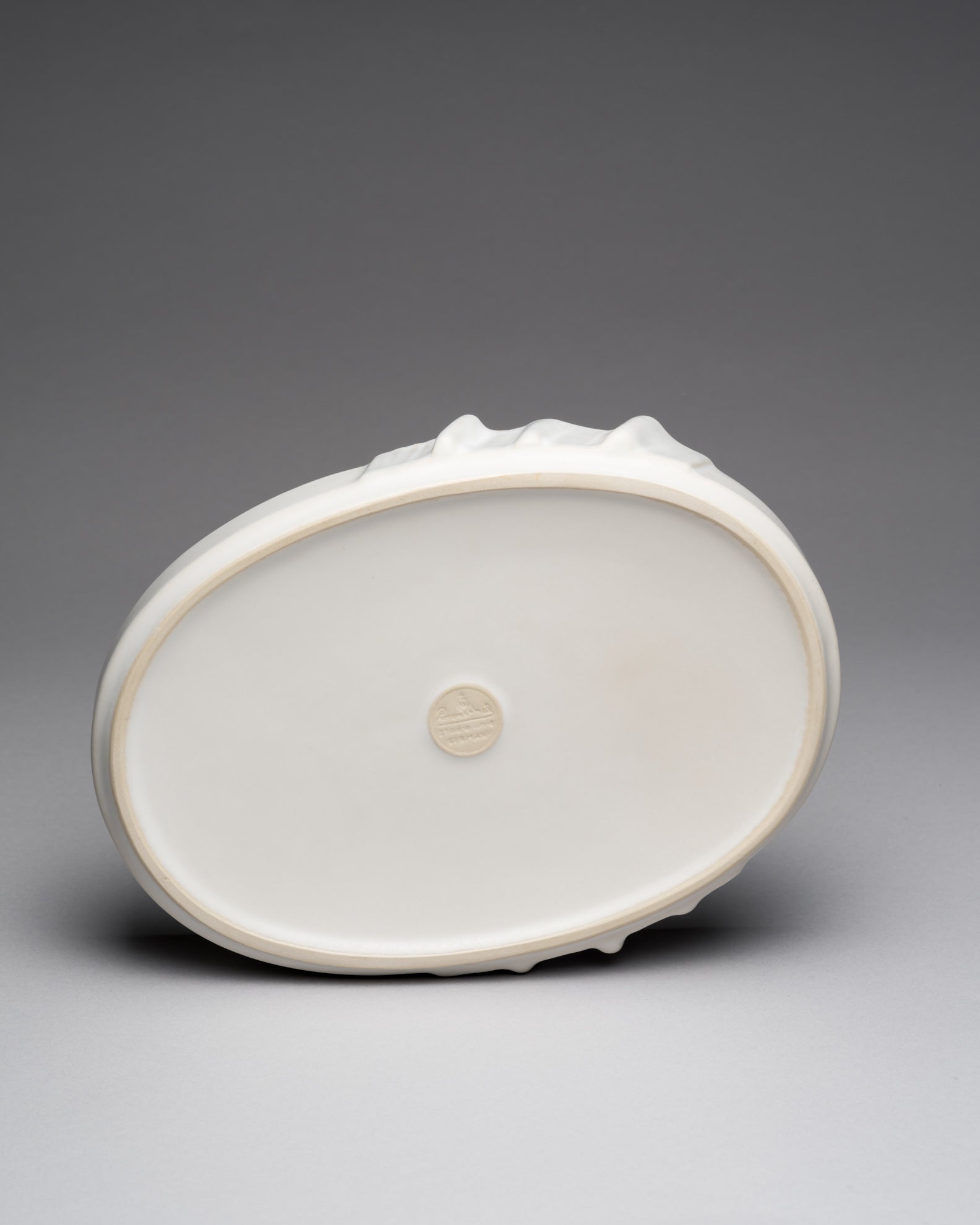 “Still Life” Porcelain Box  – Antje Brüggemann-Breckwoldt for Rosenthal, 1980s