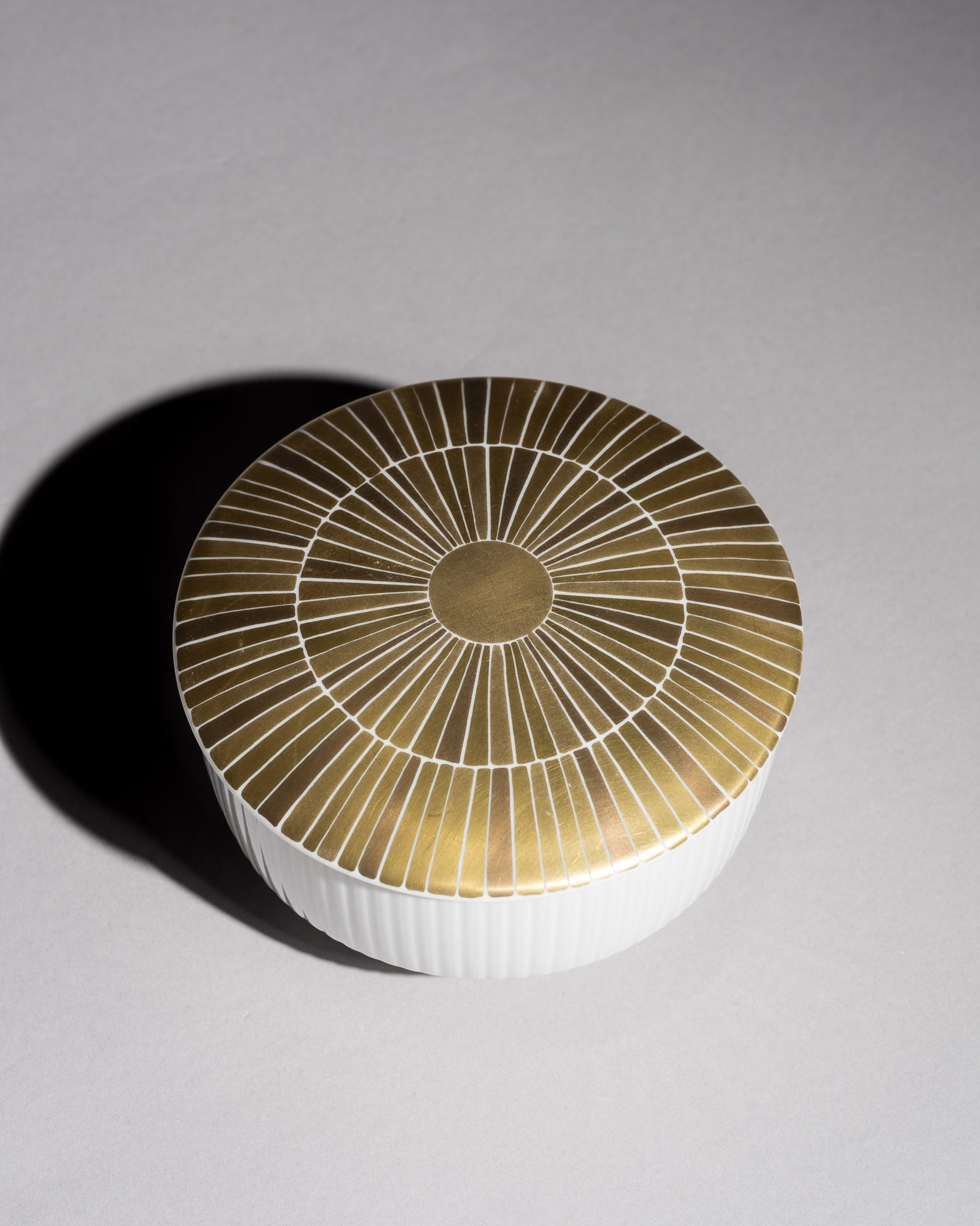 Lidded Porcelain Box – Tapio Wirkkala for Rosenthal Studio-Line, 1973