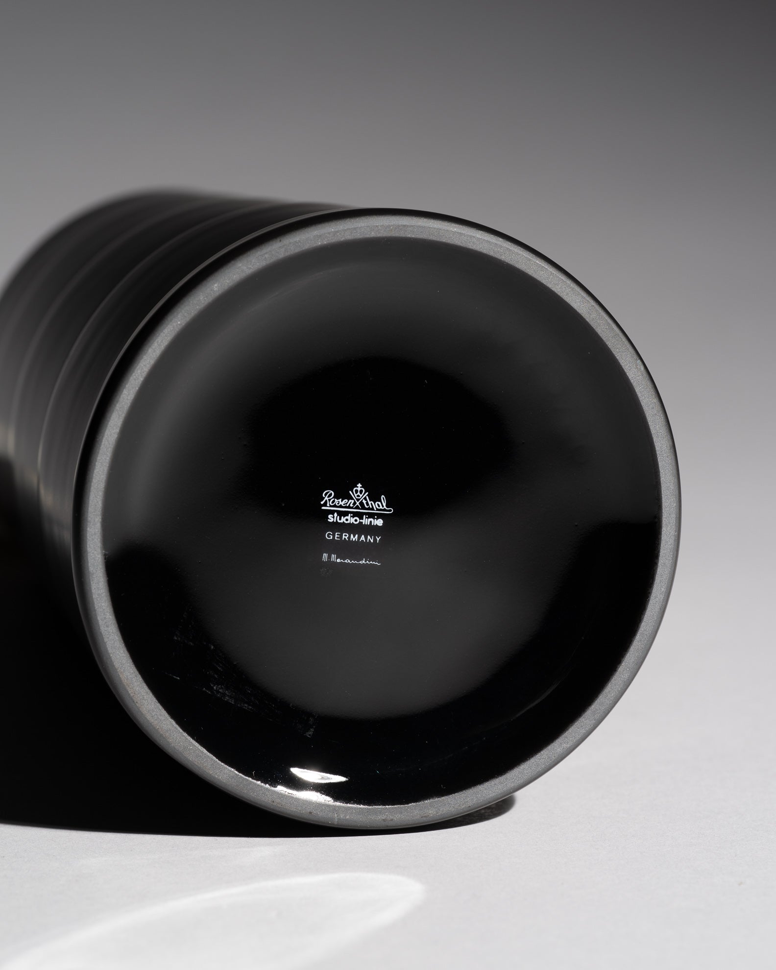 Serpentina Porcelaine Noire Vase Duo - Marcello Morandini for Rosenthal, 1980s