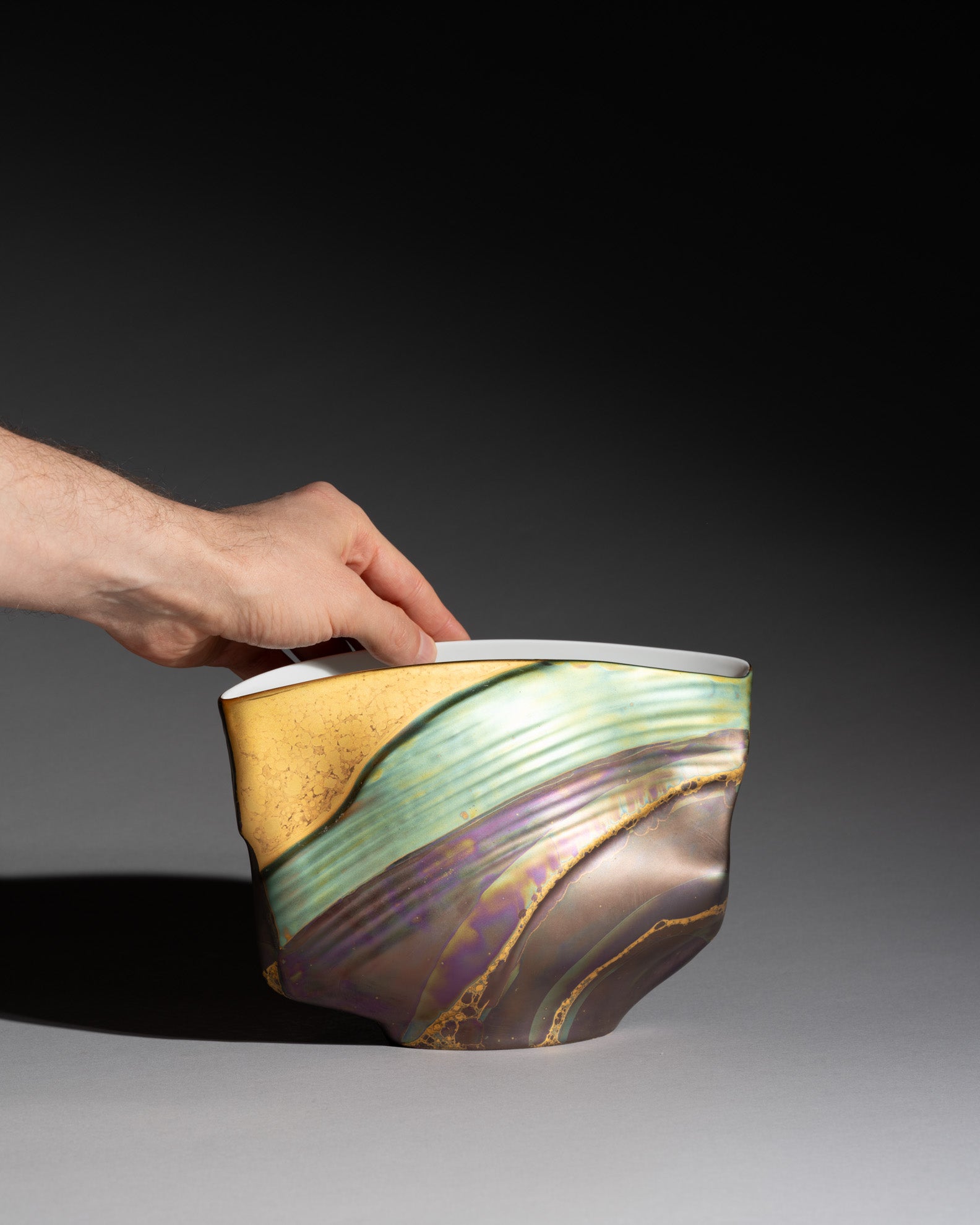 Iridescent Porcelain Vase Duo – Johan van Loon & Helmut Drexler for Rosenthal, 1990s