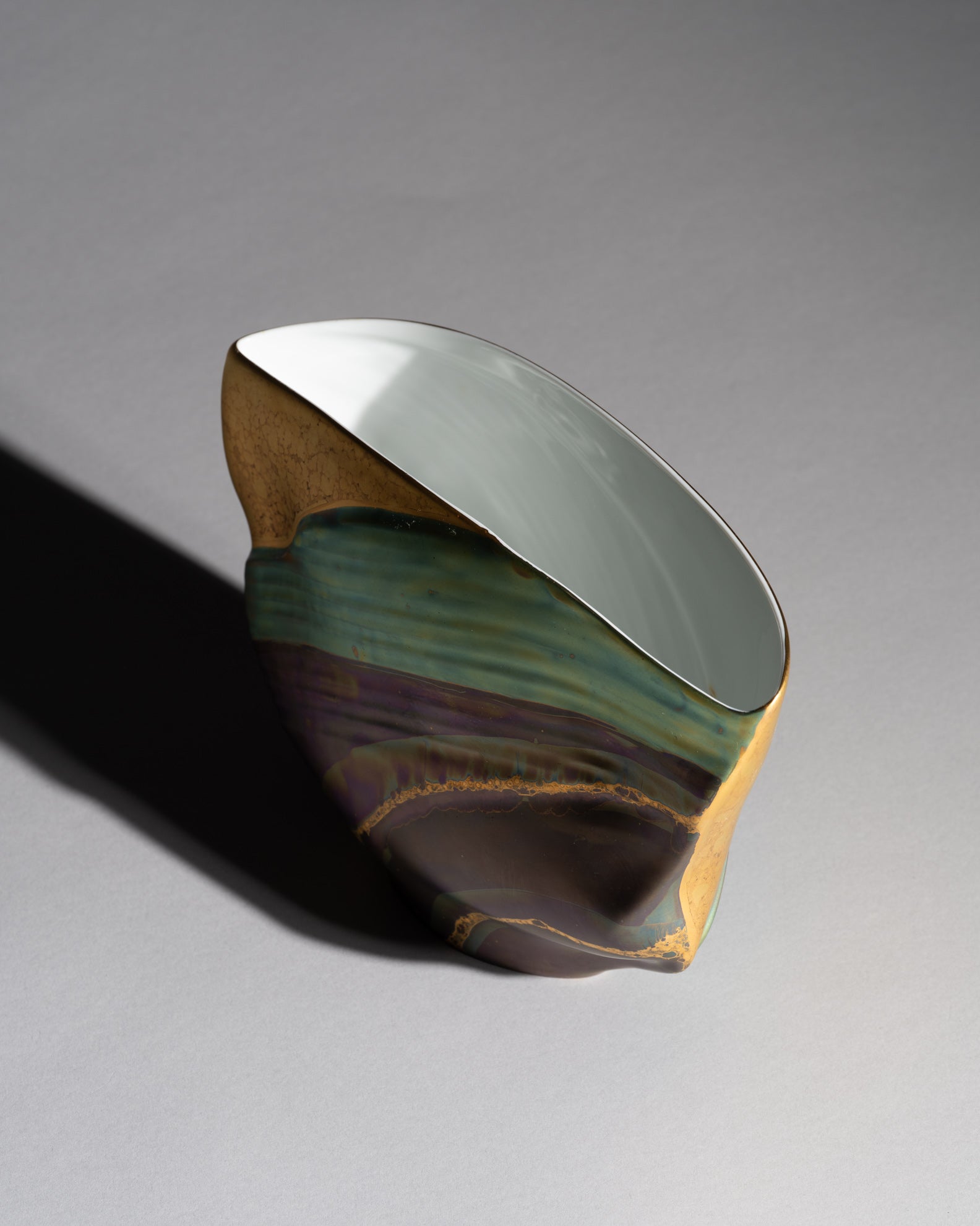 Iridescent Porcelain Vase Duo – Johan van Loon & Helmut Drexler for Rosenthal, 1990s