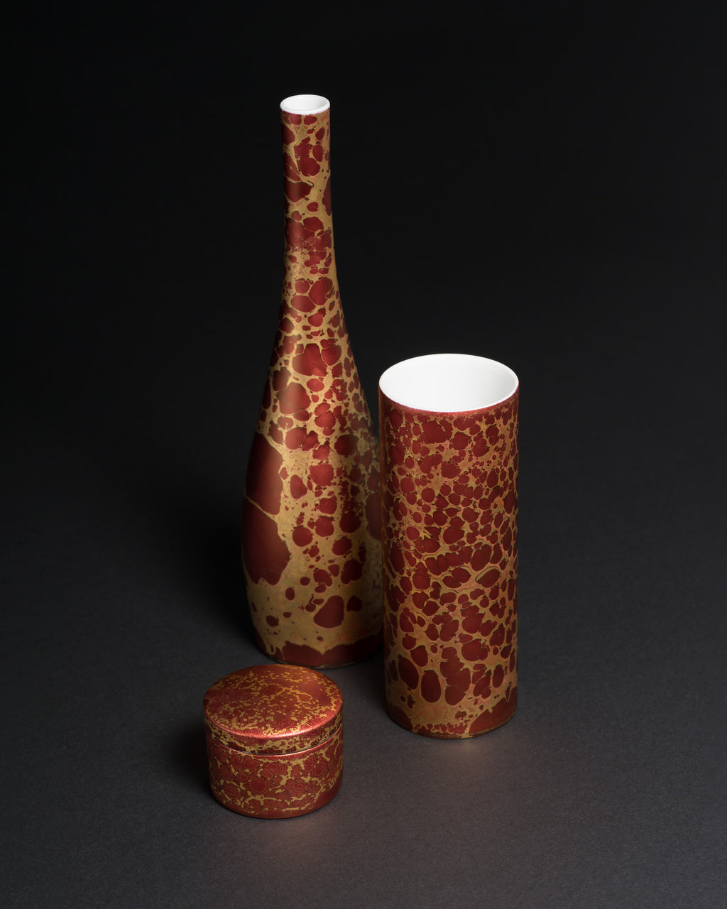 “Lamina Rot” Vase & Box Trio  – Helmut Drexler for Rosenthal, 1970–1973