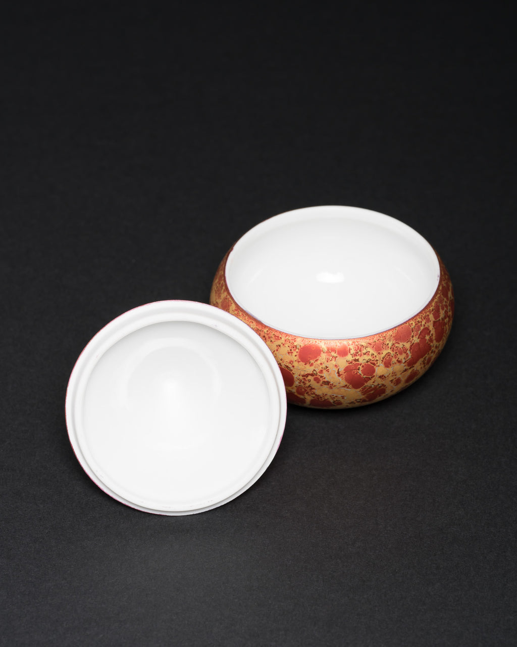 “Lamina Rot” Vase & Lidded Box – Hans Wohlrab & Helmut Drexler for Rosenthal, 1971