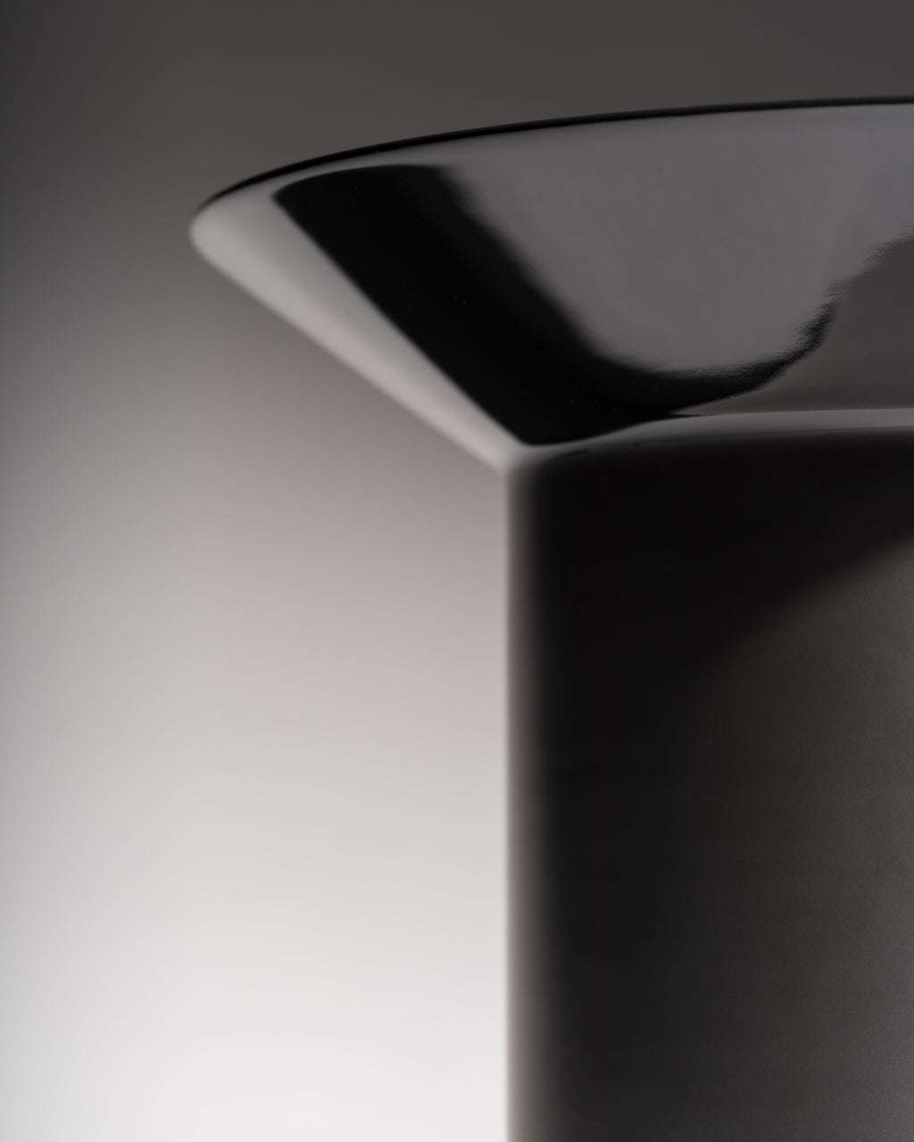 Nautica Porcelaine Noire Duo – Jan van der Vaart for Rosenthal, 1980s