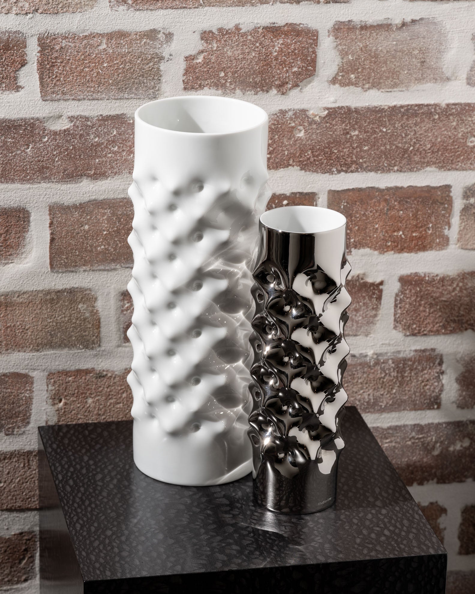 Vibrations White & Silver Porcelain Duo – Dieter Mankau for Rosenthal, 1970s–1980s