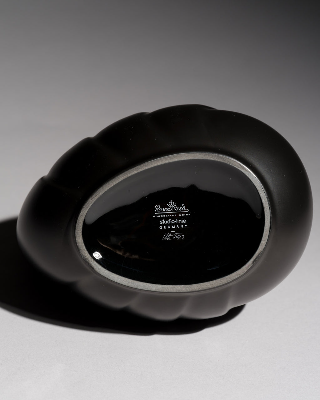 Black Matte Porcelain Vase - Uta Feyl for Rosenthal, 1980s