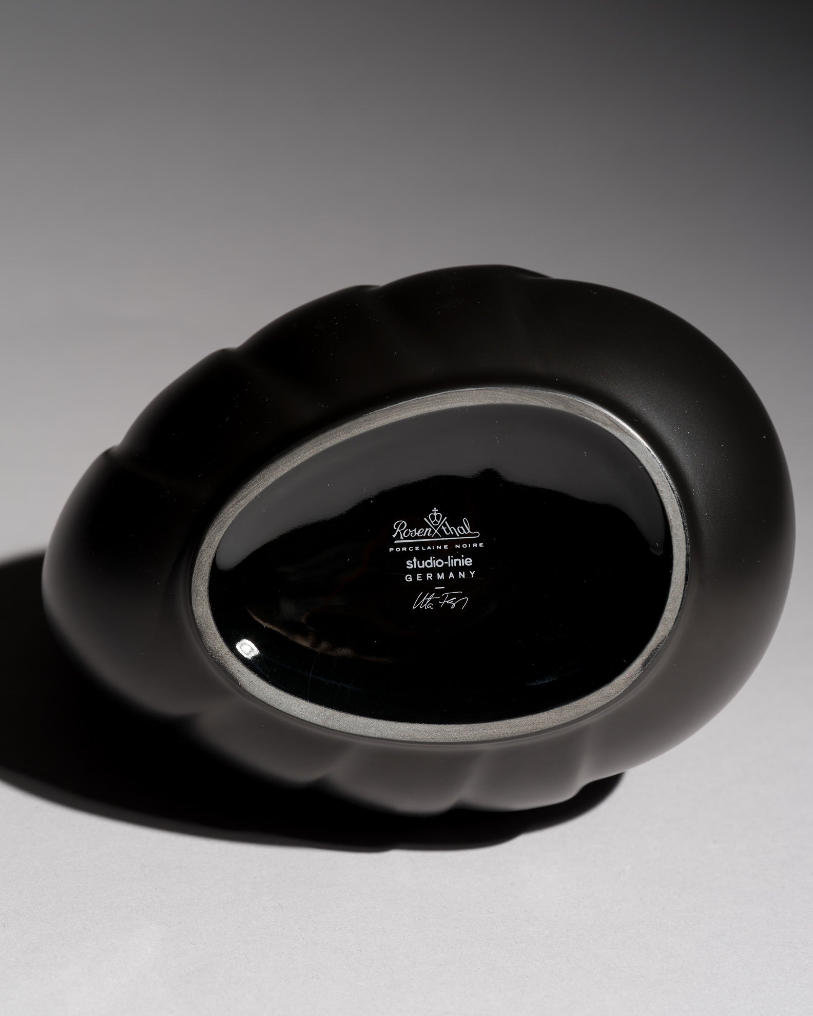 Black Matte Porcelain Vase - Uta Feyl for Rosenthal, 1980s