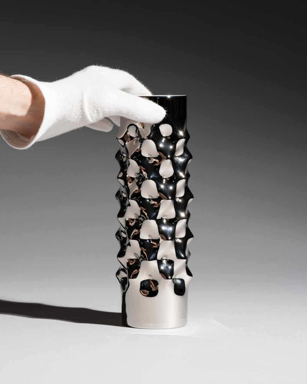 Vibrations White & Silver Porcelain Duo – Dieter Mankau for Rosenthal, 1970s–1980s