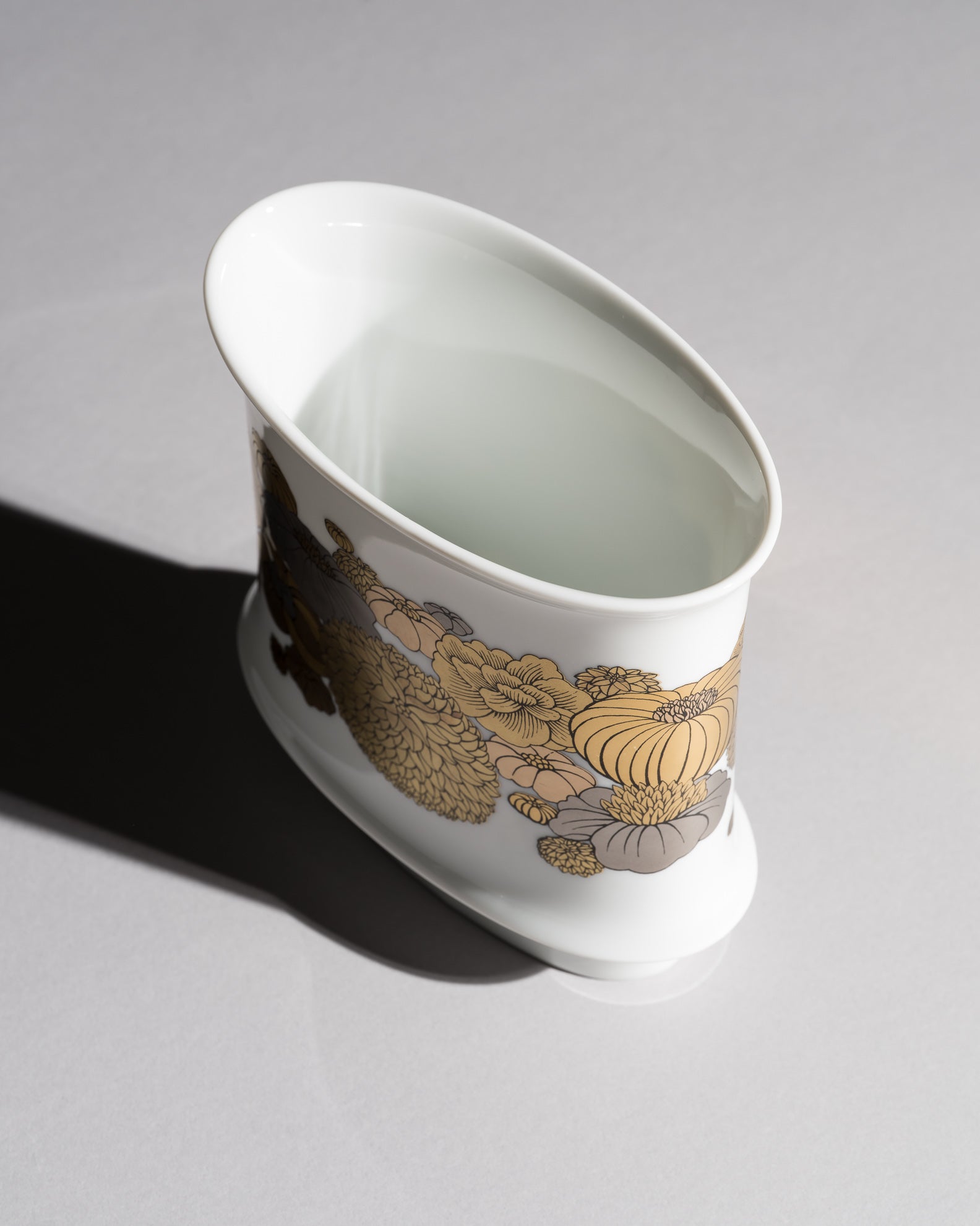Floral Porcelain Vase – Tapio Wirkkala & Alain Le Foll for Rosenthal, 1970s