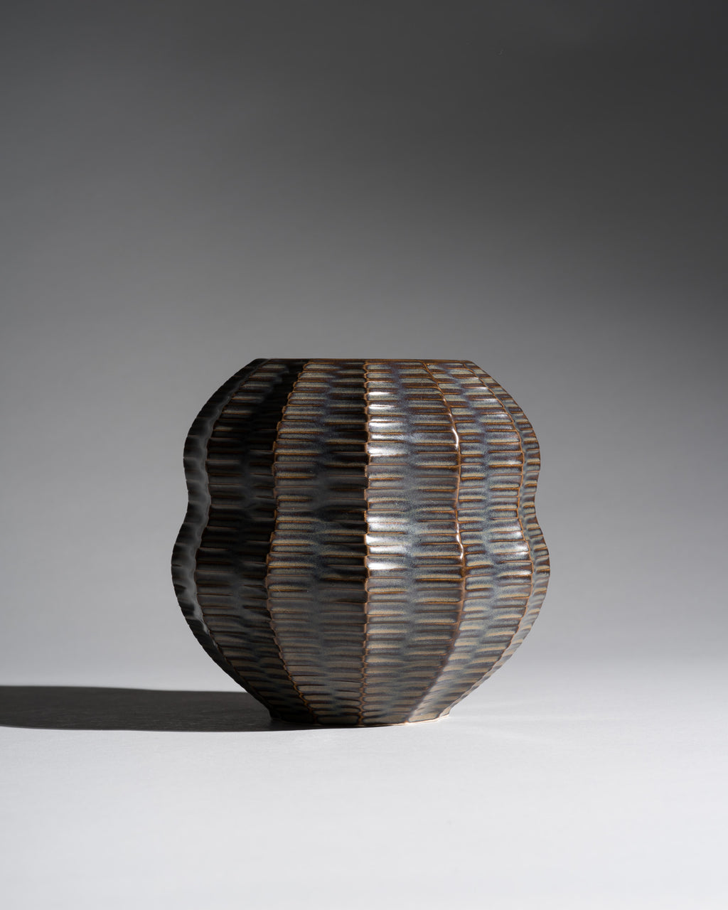 Brown Calabash Porcelain Vase – Heinrich Fuchs for Luisenburg, 1960s–1970s